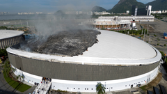 Incendio en el velódromo del Parque Olímpico de Río de Janeiro | Foto: AFP