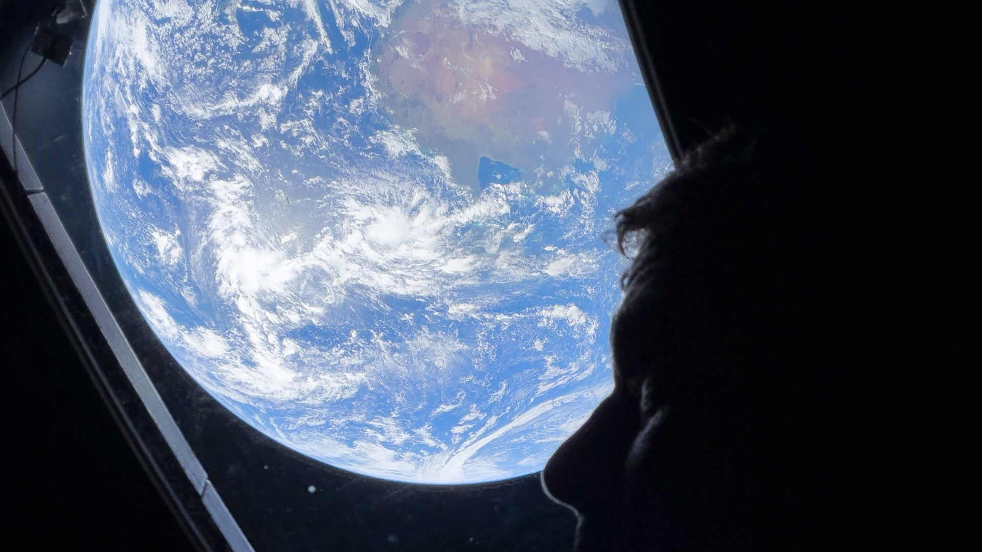 Astronauta Reid Wiseman en la cápsula Orión de la misión Artemis II - Foto: EFE