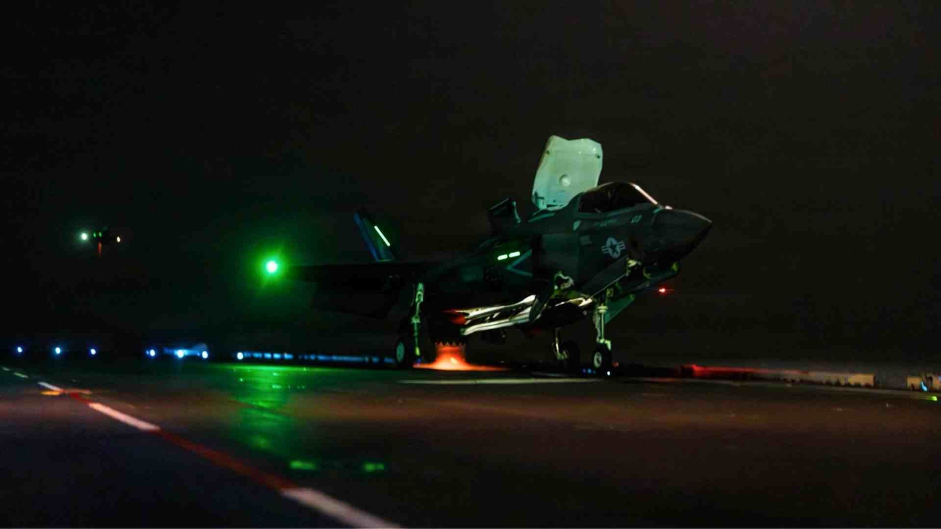 Buque de Estados Unidos en Medio Oriente - Comando Central