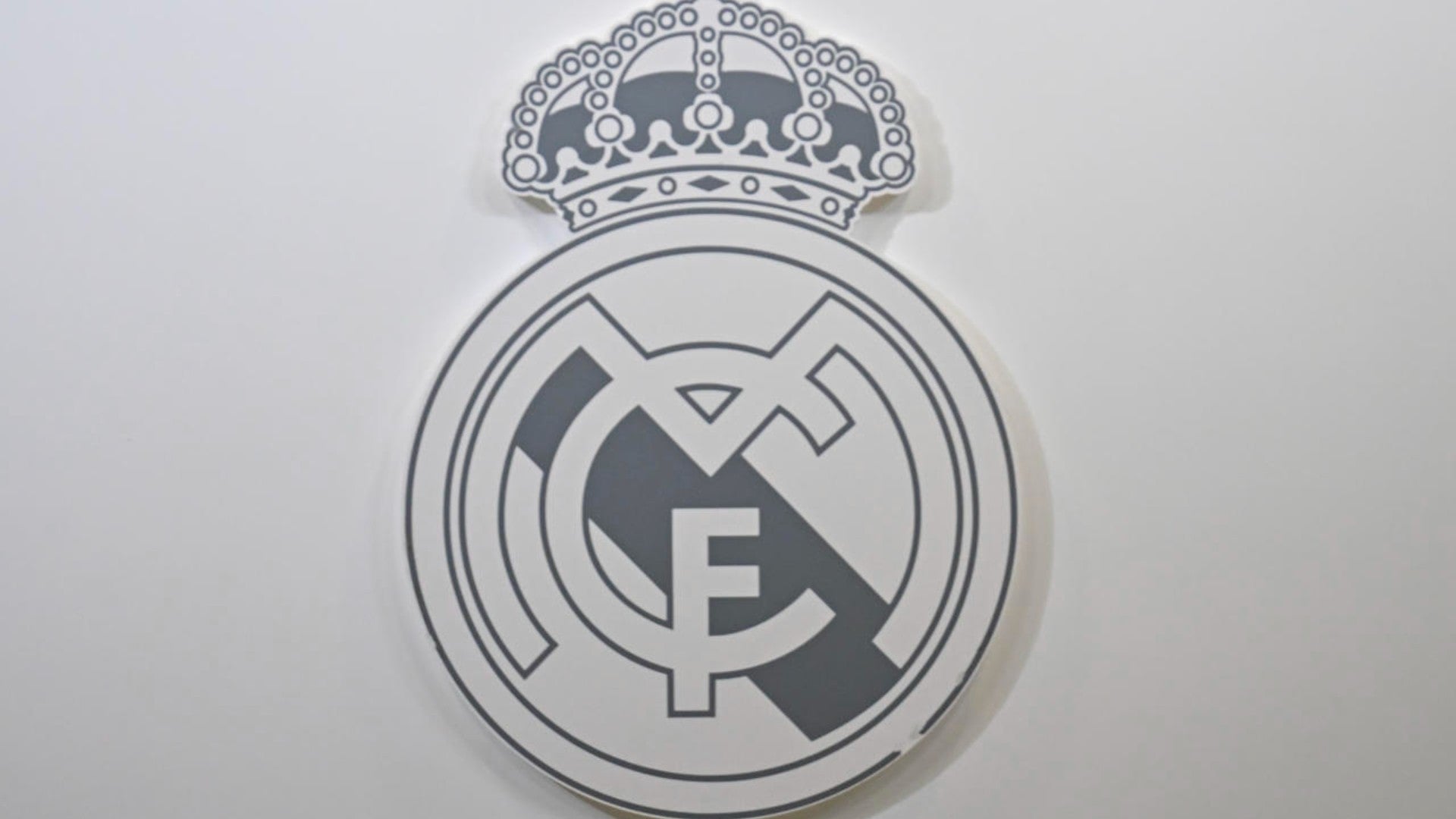 Escudo del Real Madrid. (EFE)