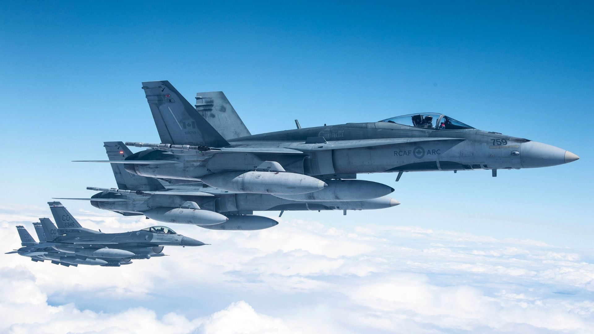 F-16 | Foto @DeptofWar