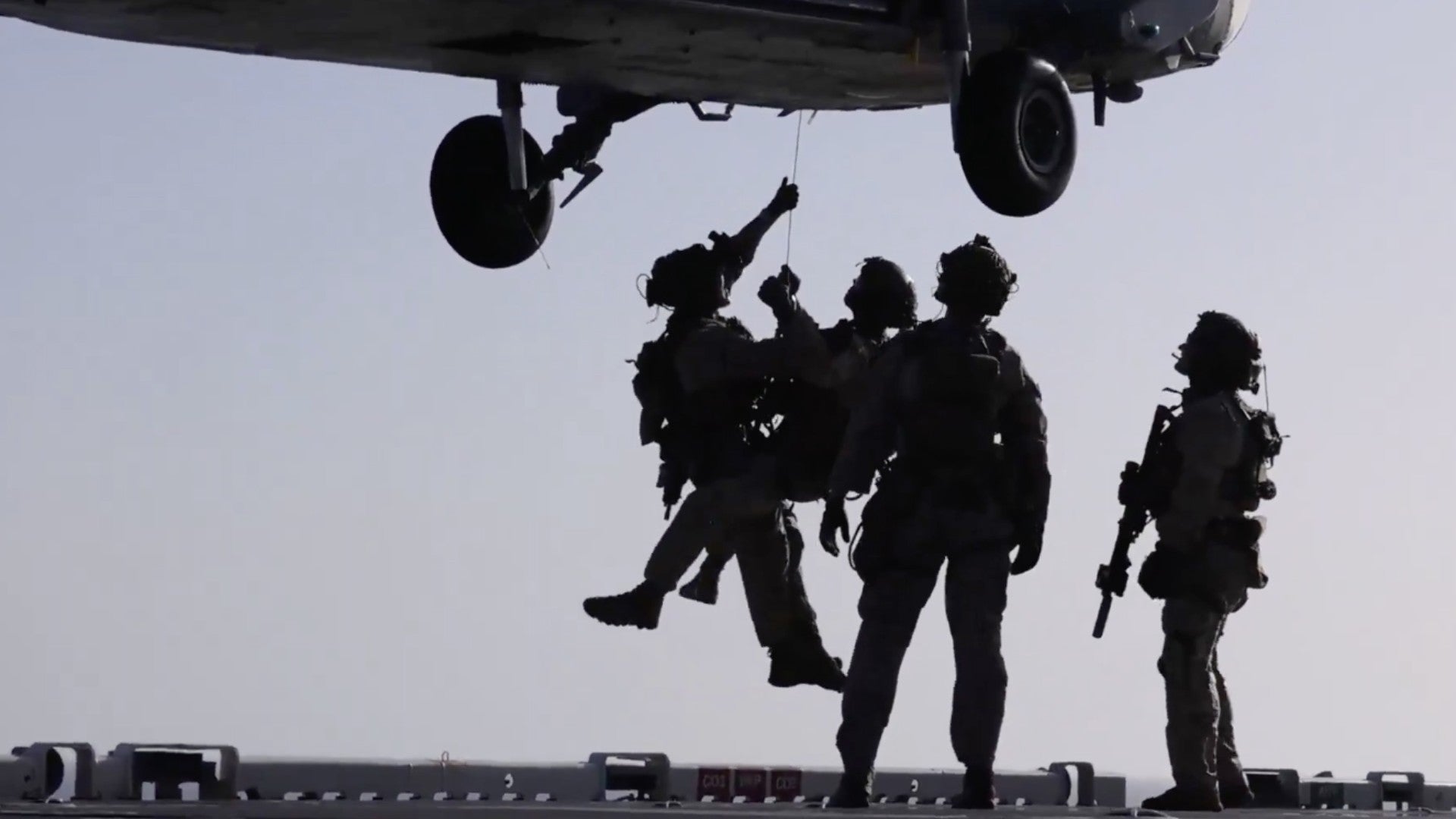 Operaciones del Comando Central en estrecho de Ormuz (X del Comando Central)