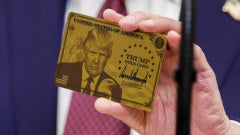 Gold Card, lanzada por Donald Trump - Foto: EFE