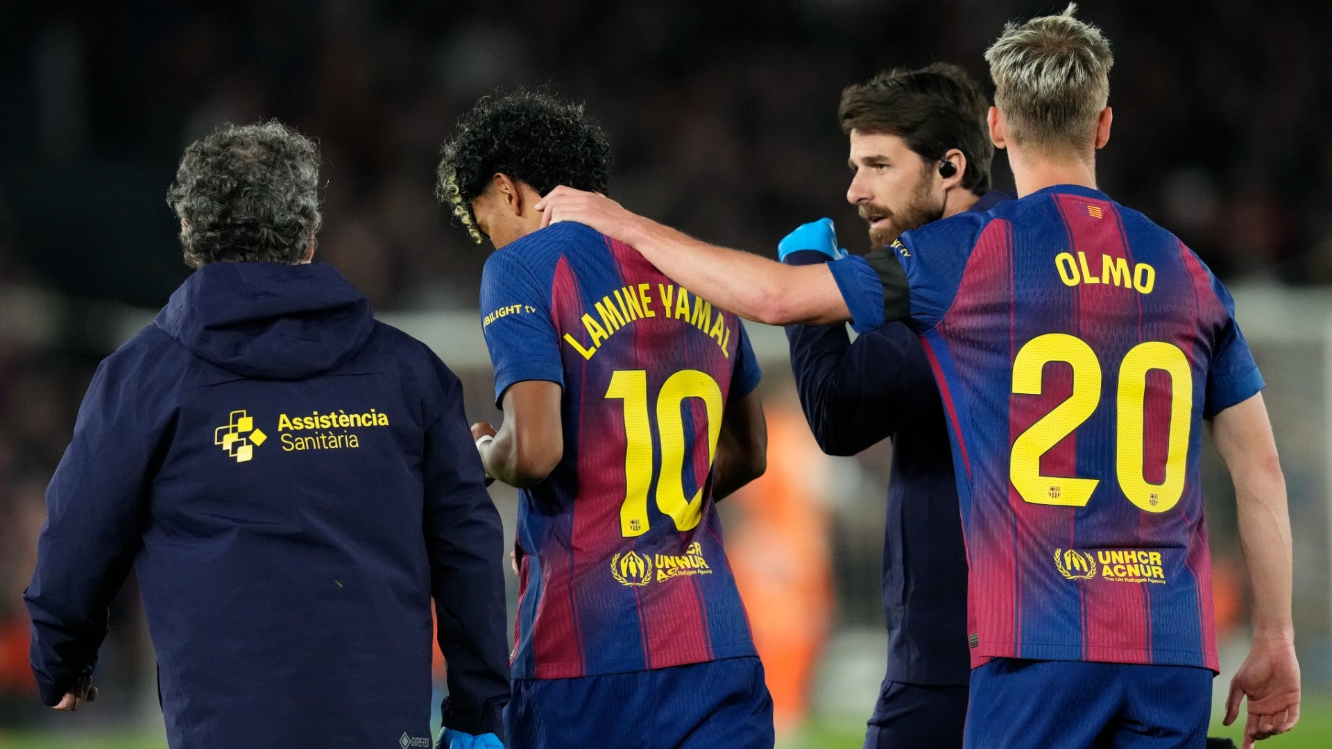 El futbolista Lamine Yamal sale lesionado del partido entre FC Barcelona vs. Celta de Vigo - Foto: EFE