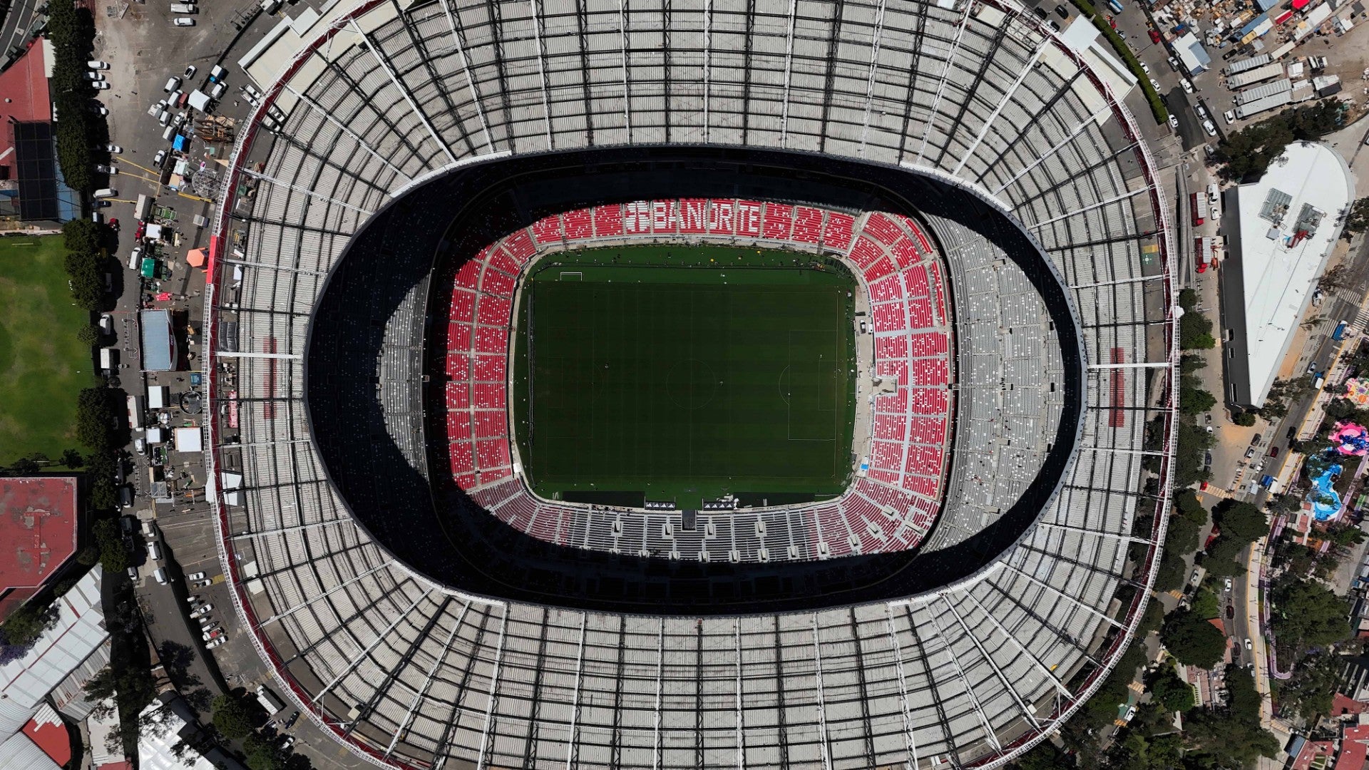 Fotografía aérea del Estadio Azteca (Banorte) en Ciudad de México (México) - EFE