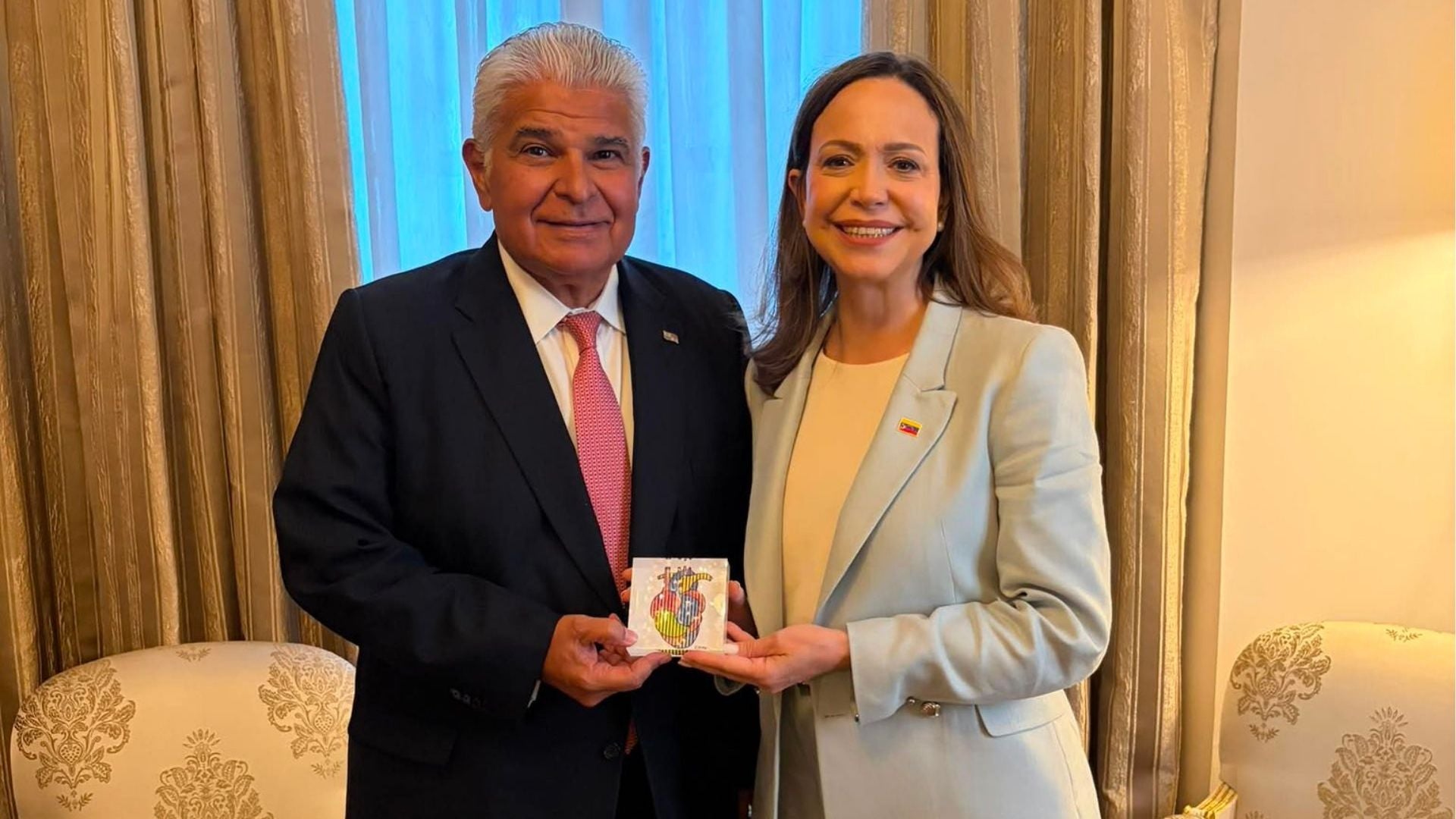 José Mulino, presidente de Panamá y María Corina Machado - Foto tomada de X @MariaCorinaYA