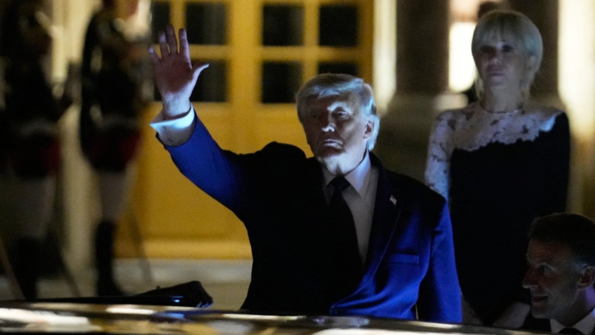 Donald Trump en París. (AFP)