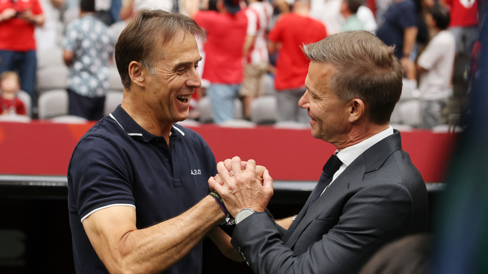 Entrenadores de Qatar y Canadá | Foto: AFP