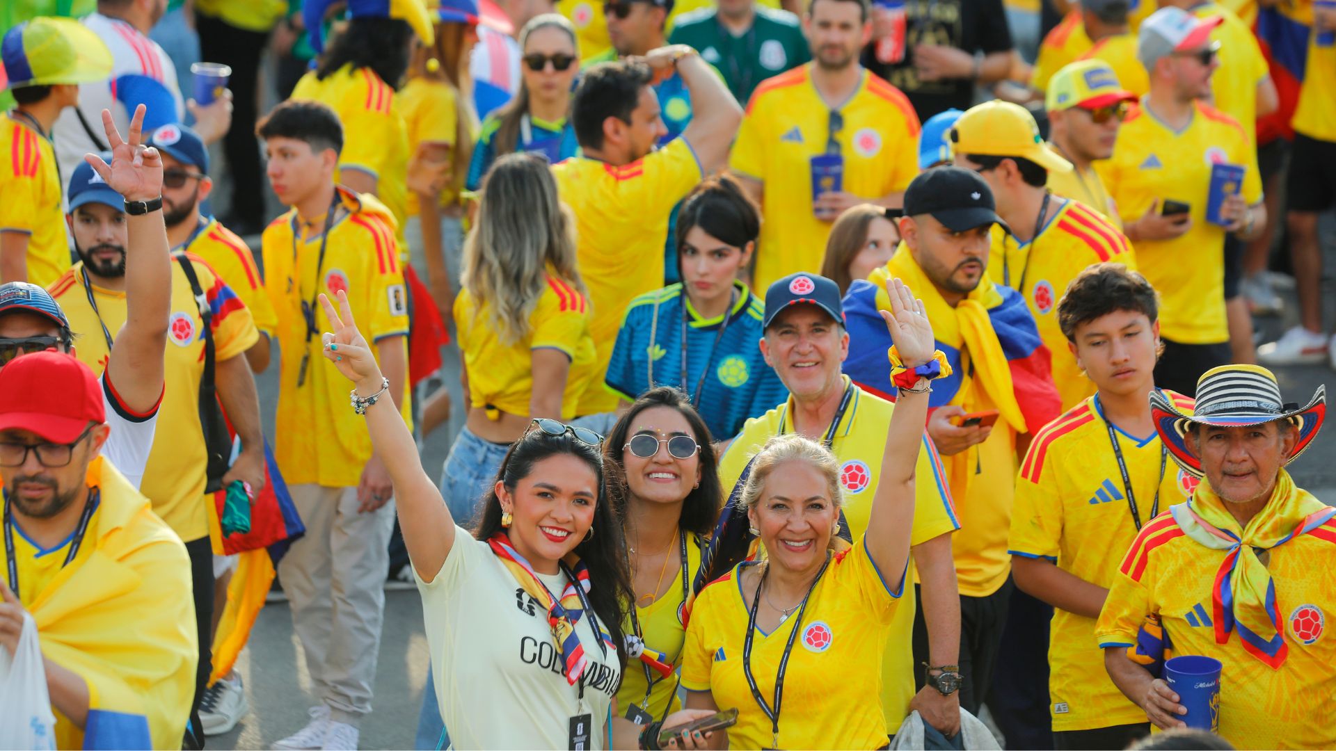 Hinchas de Colombia - Foto EFE