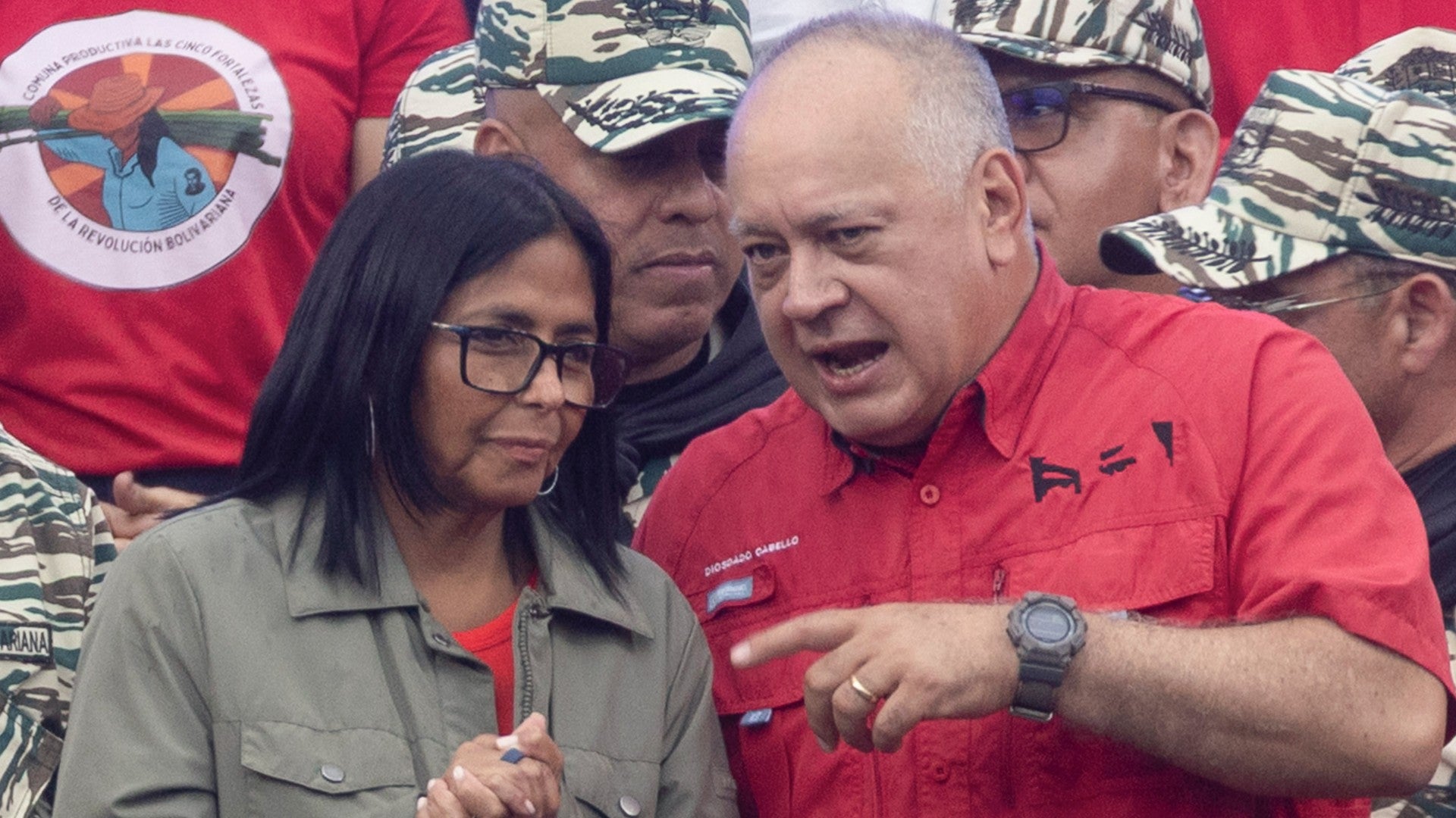 Delcy Rodríguez, jefe encargada del régimen de Venezuela, y Diosdado Cabello, integrante de la dictadura venezolana - Foto: EFE