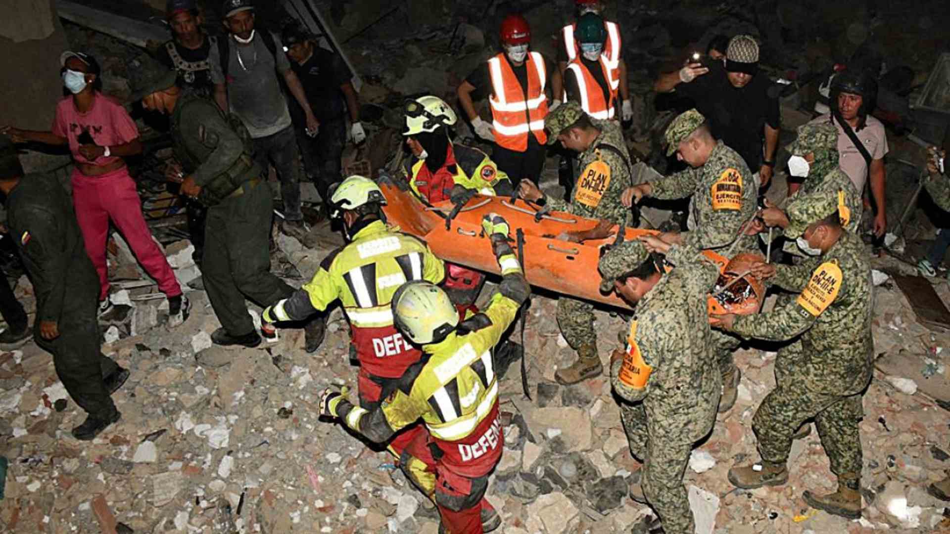 Rescates en Venezuela - AFP