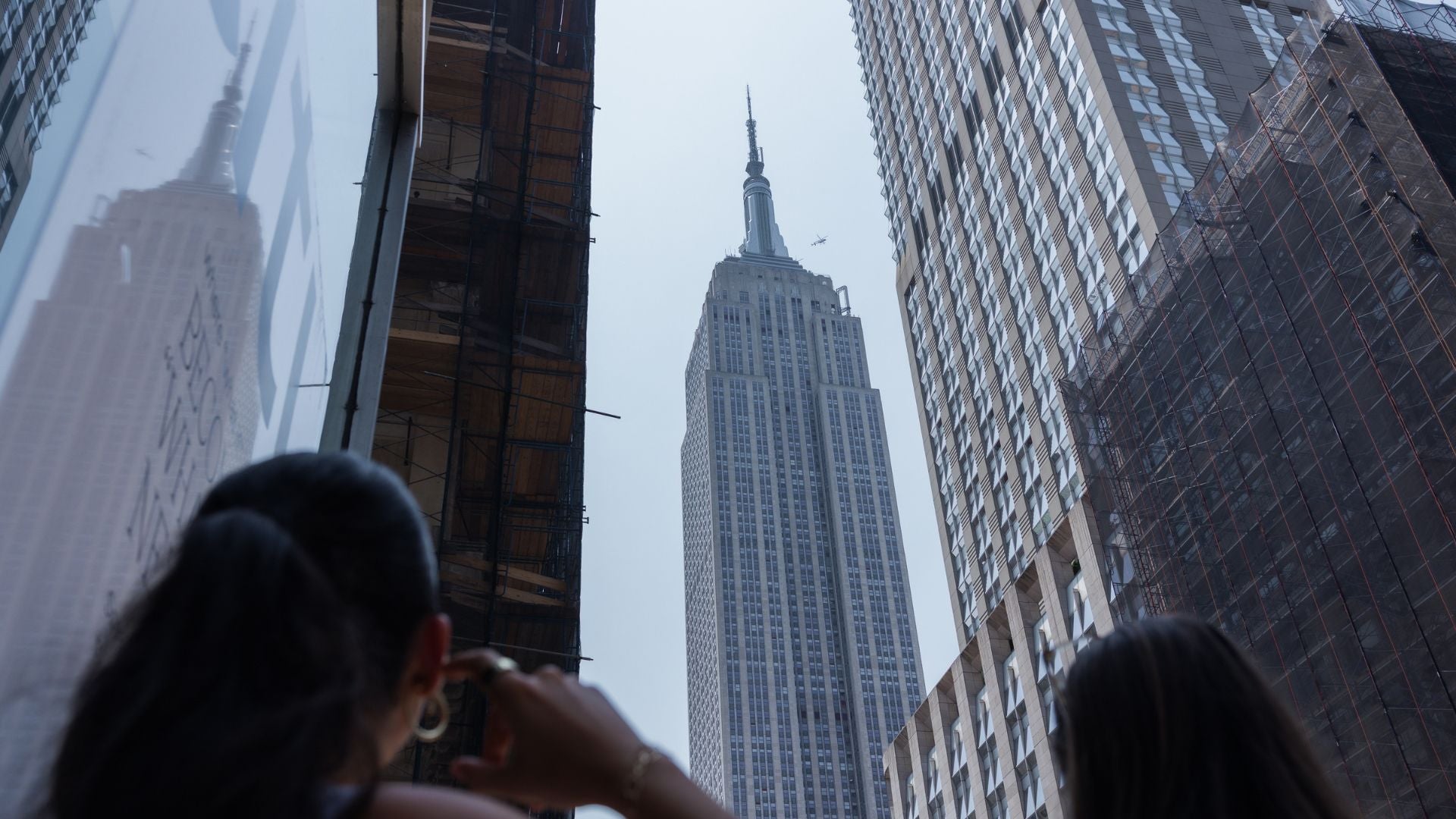 Arrestan a pareja que escalo el Empire State: esta fue la razón por la que decidieron llegar a la cima - EFE