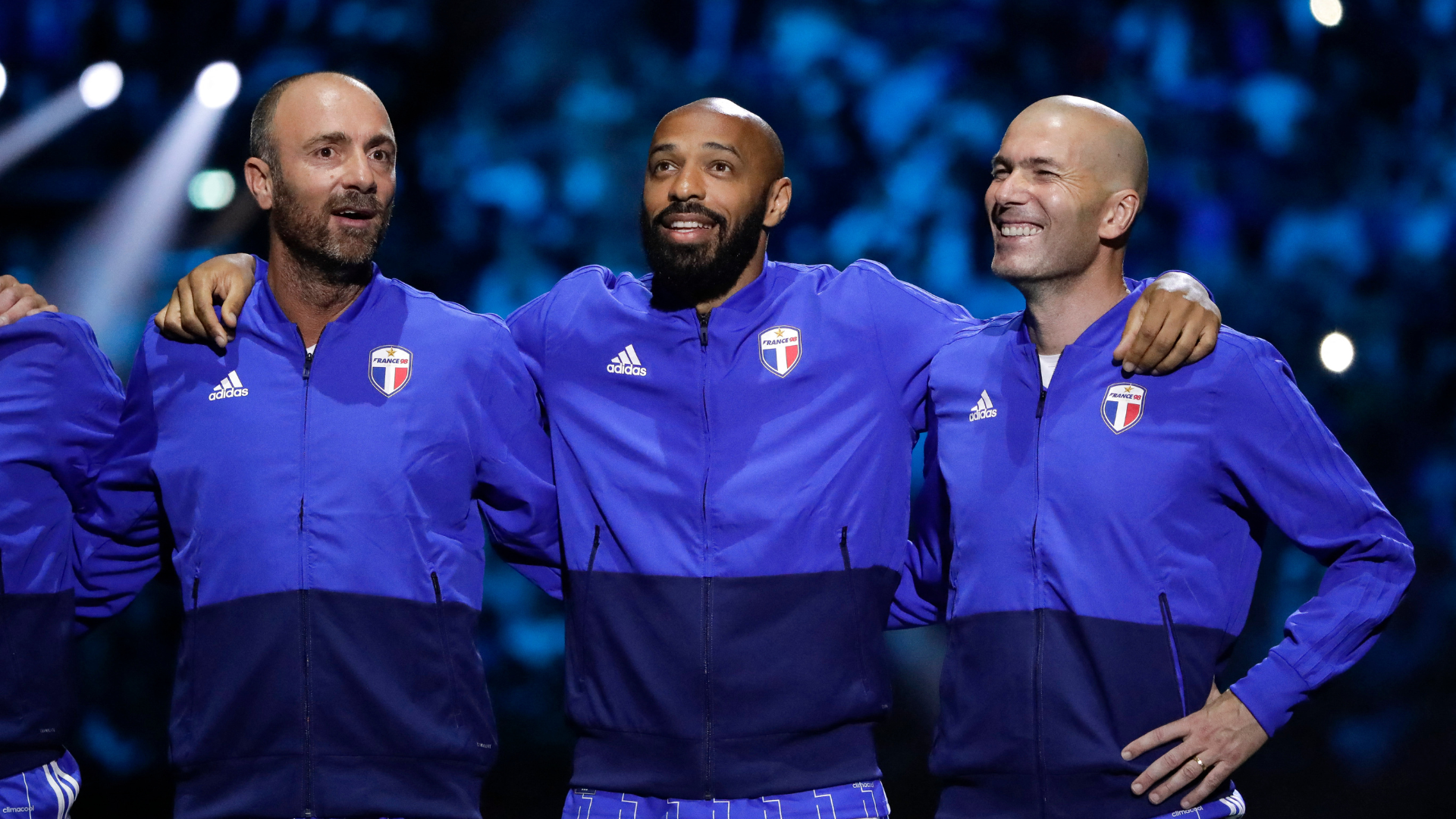 Los excampeones del mundo con Francia Christophe Dugarry, Thierry Henry y Zinedine Zidane | Foto: AFP