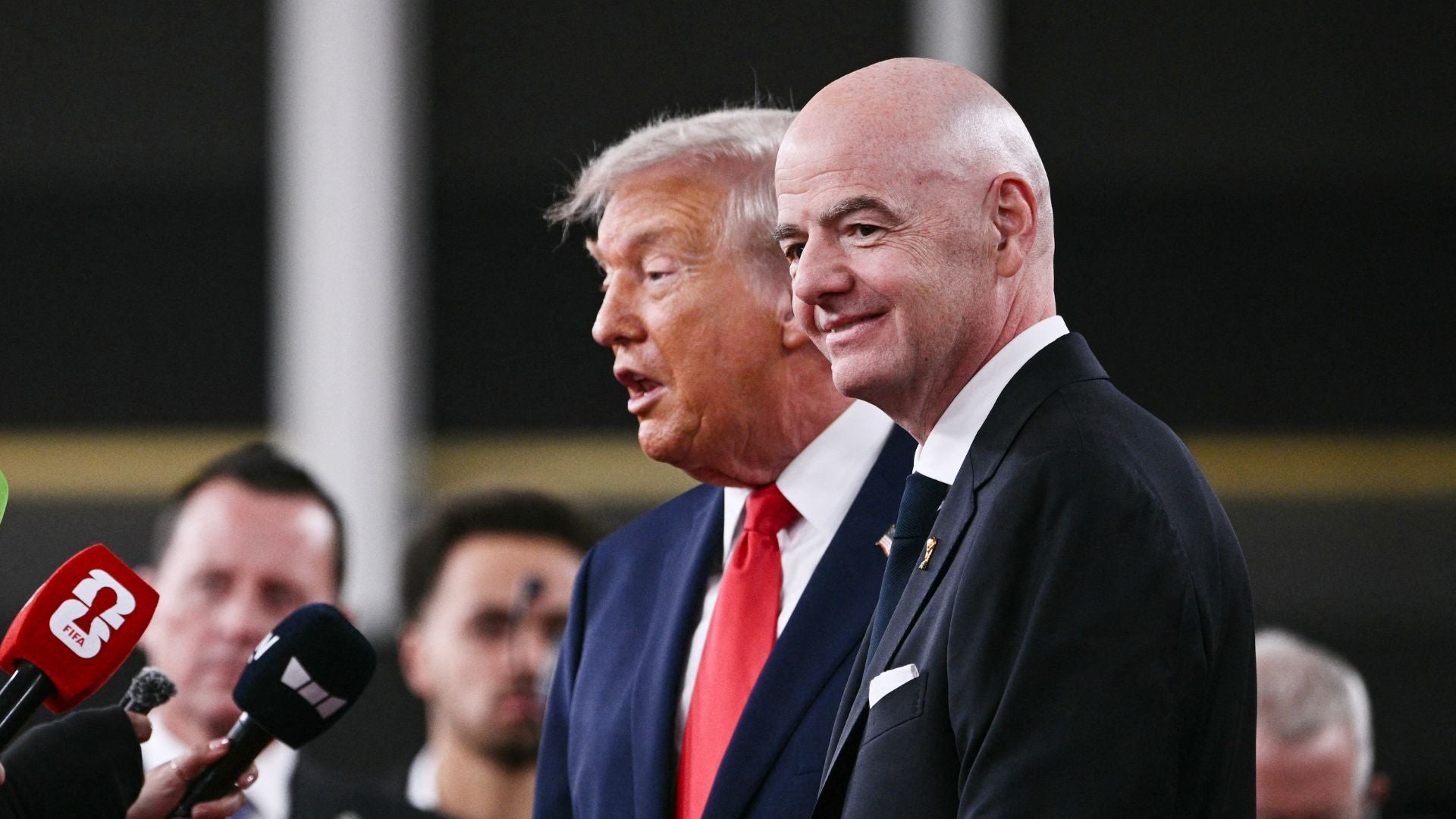 Gianni Infantino y Donald Trump - Foto AFP