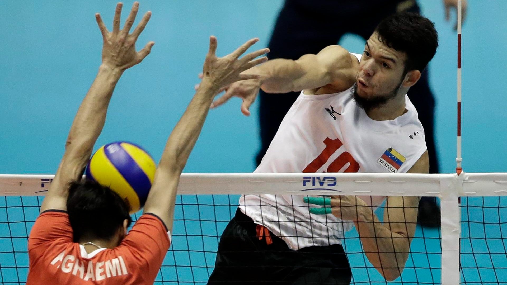 Willner Rivas, jugador de voleibol de la selección de Venezuela - Foto: EFE