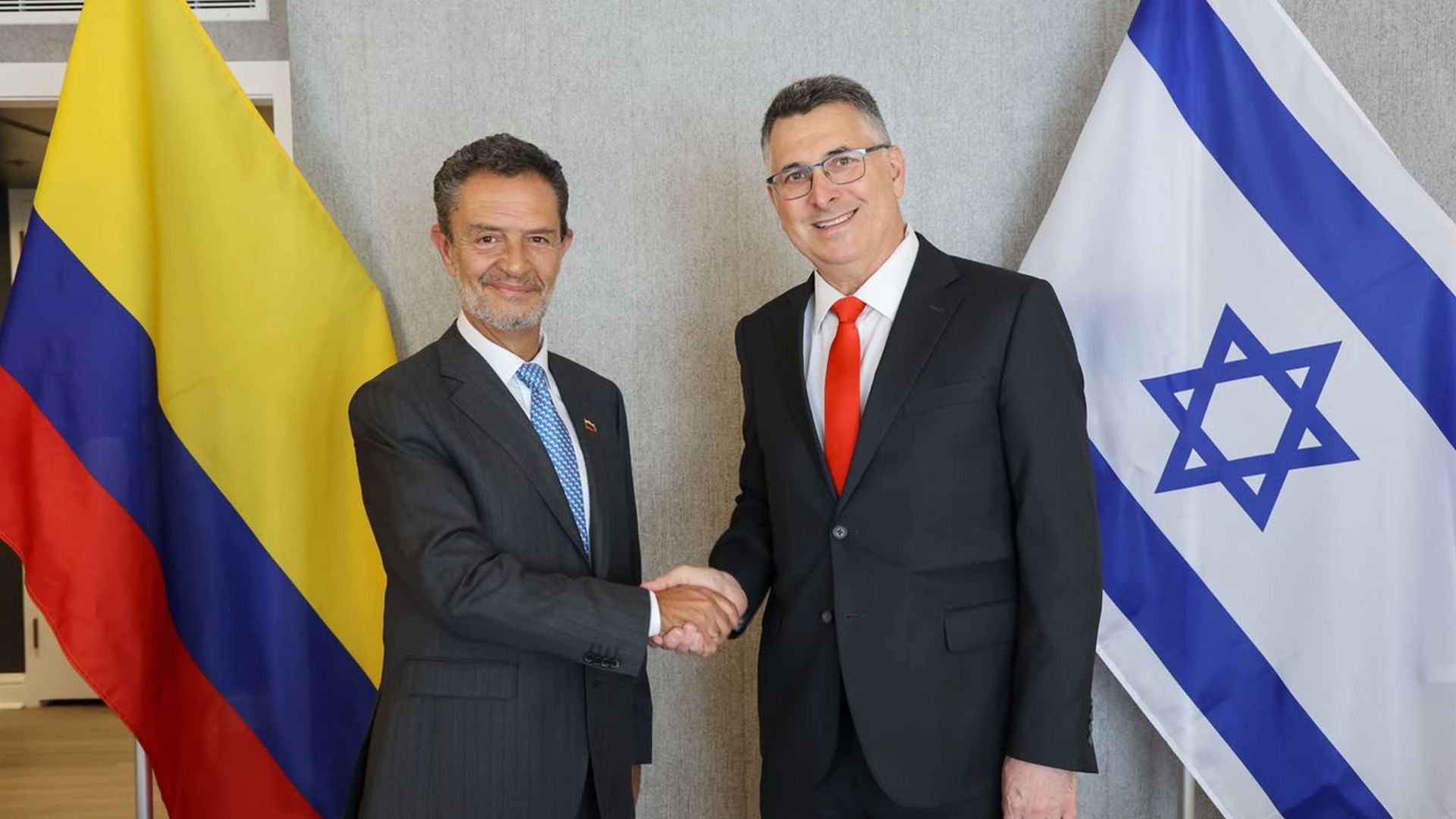 Omar Bula Escobar y Gideon Sa’ar-Foto: EFE