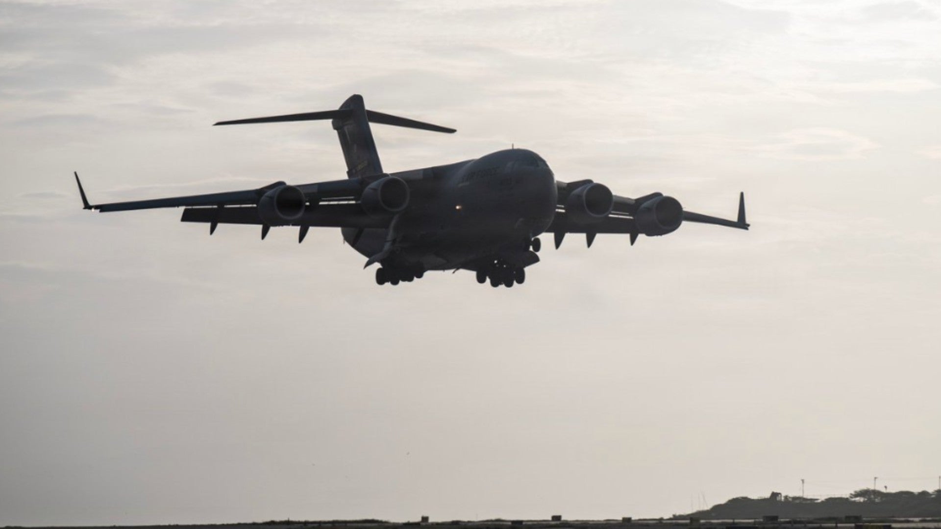 Aeronave en aeropuerto de Maiquetía (Comando Sur de EEUU)
