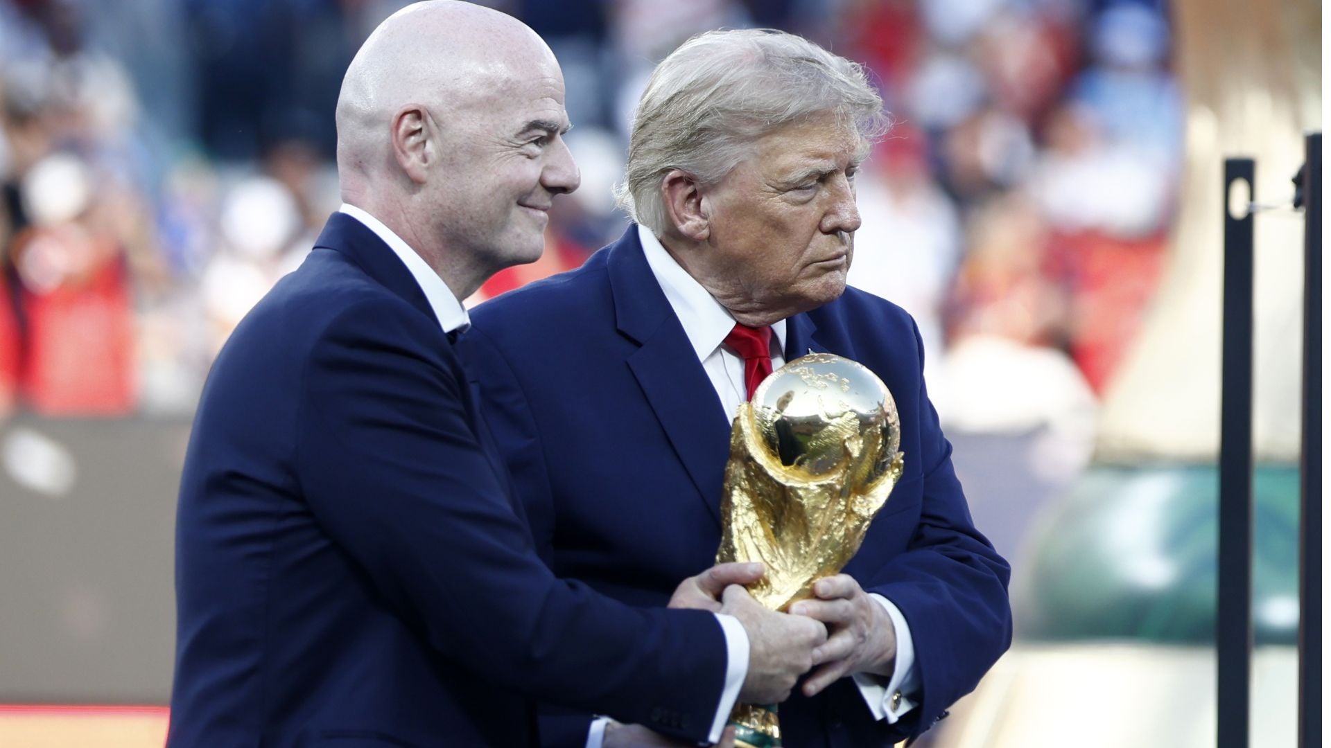Gianni Infantino y Donald Trump - EFE