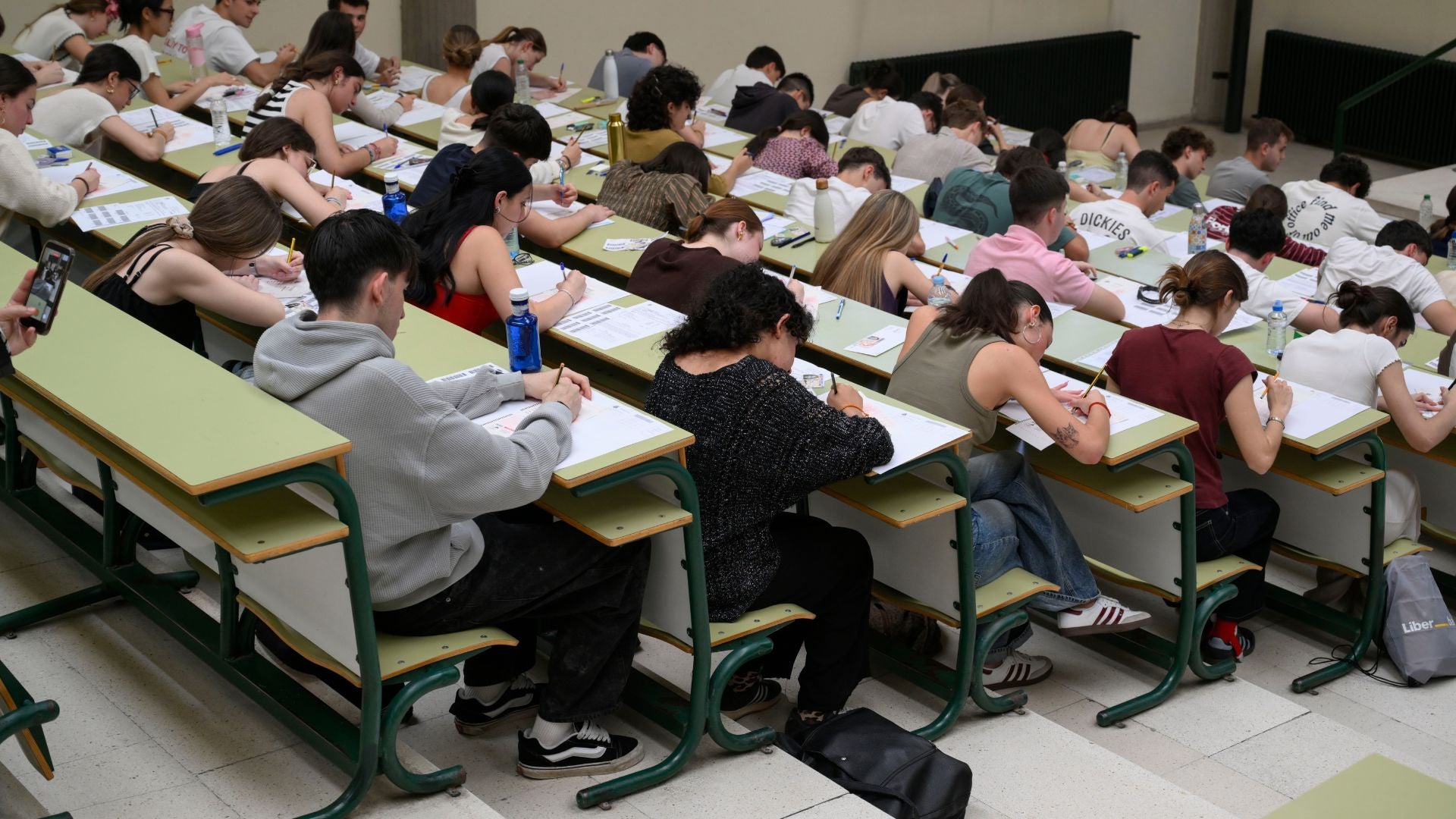 Estudiantes en un aula- Foto: EFE