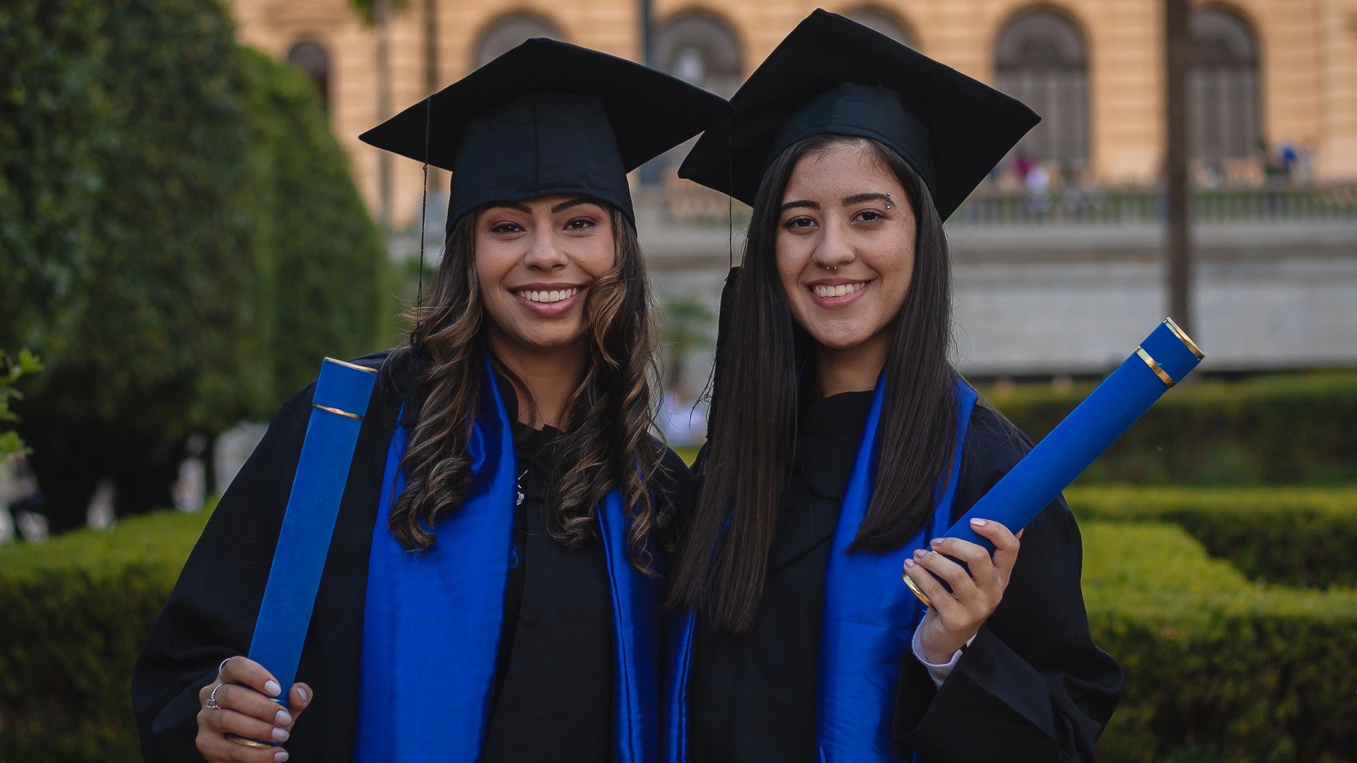 Estudiantes universitarias - Foto de referencia: Pexels