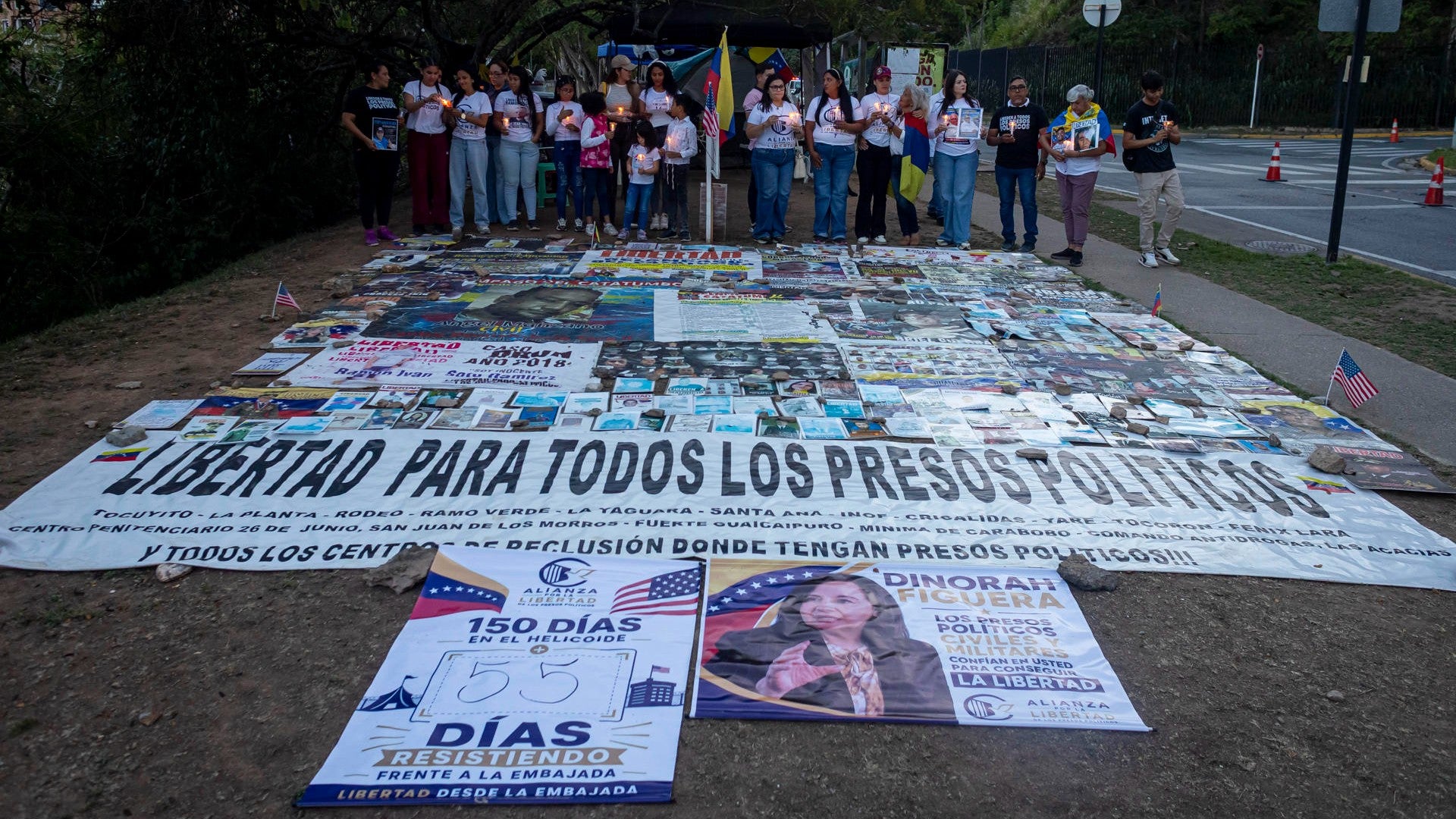Vigilia por los presos políticos en Venezuela / FOTO: EFE