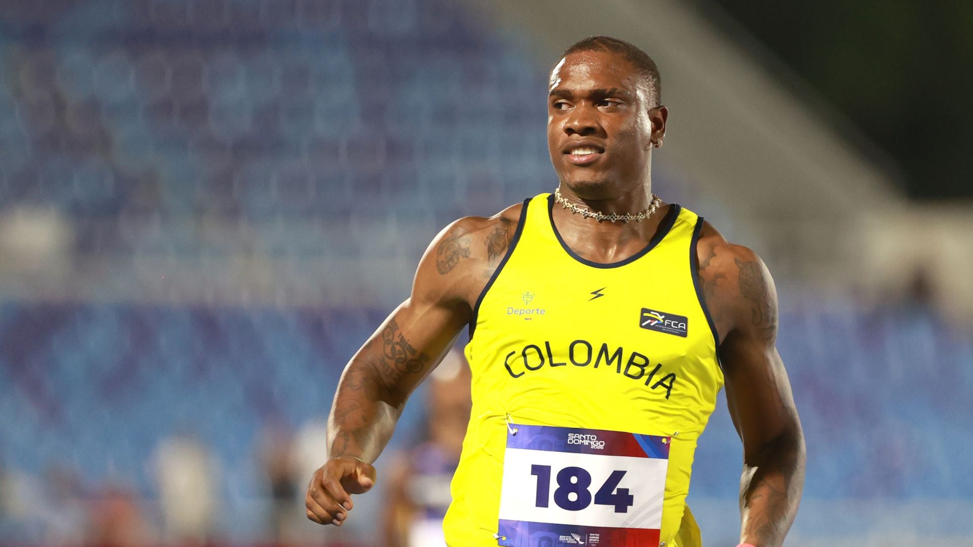 Ronal Longa de Colombia ganar la final de los 100 m- Foto: EFE