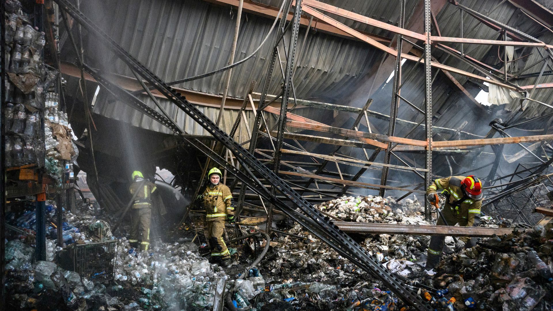 Ataque masivo de Rusia contra Ucrania deja al menos 17 muertos y 44 heridos - EFE