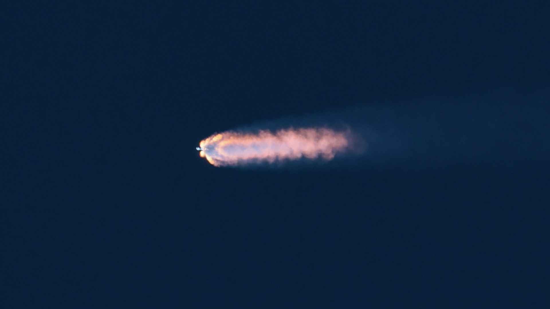 Falcon 9 - Foto AFP