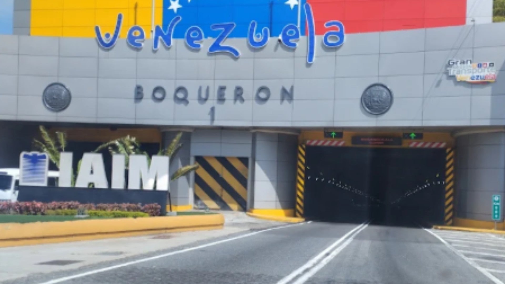 Túnel Boquerón 1, autopista Caracas - La Guaira - Foto: X