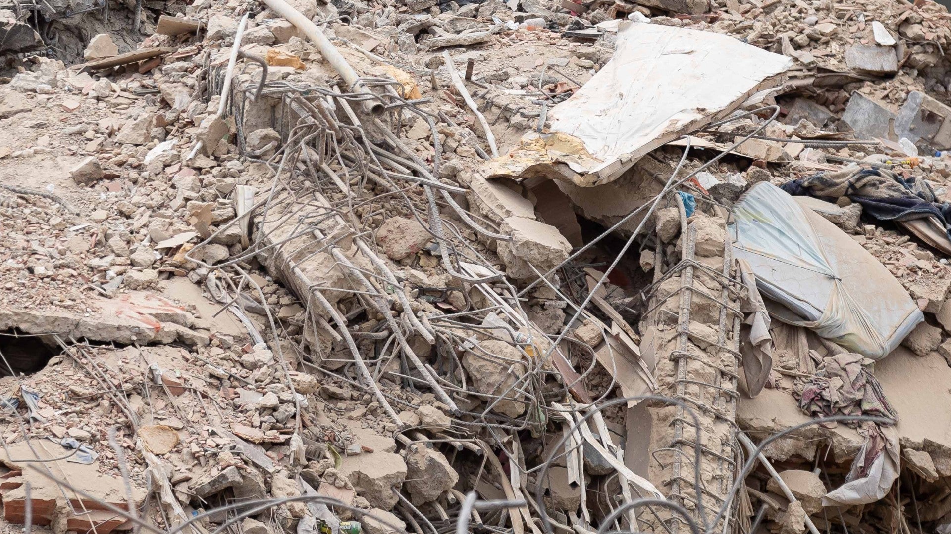 Daños provocados por los terremotos en La Guaira (Venezuela) - Foto: EFE