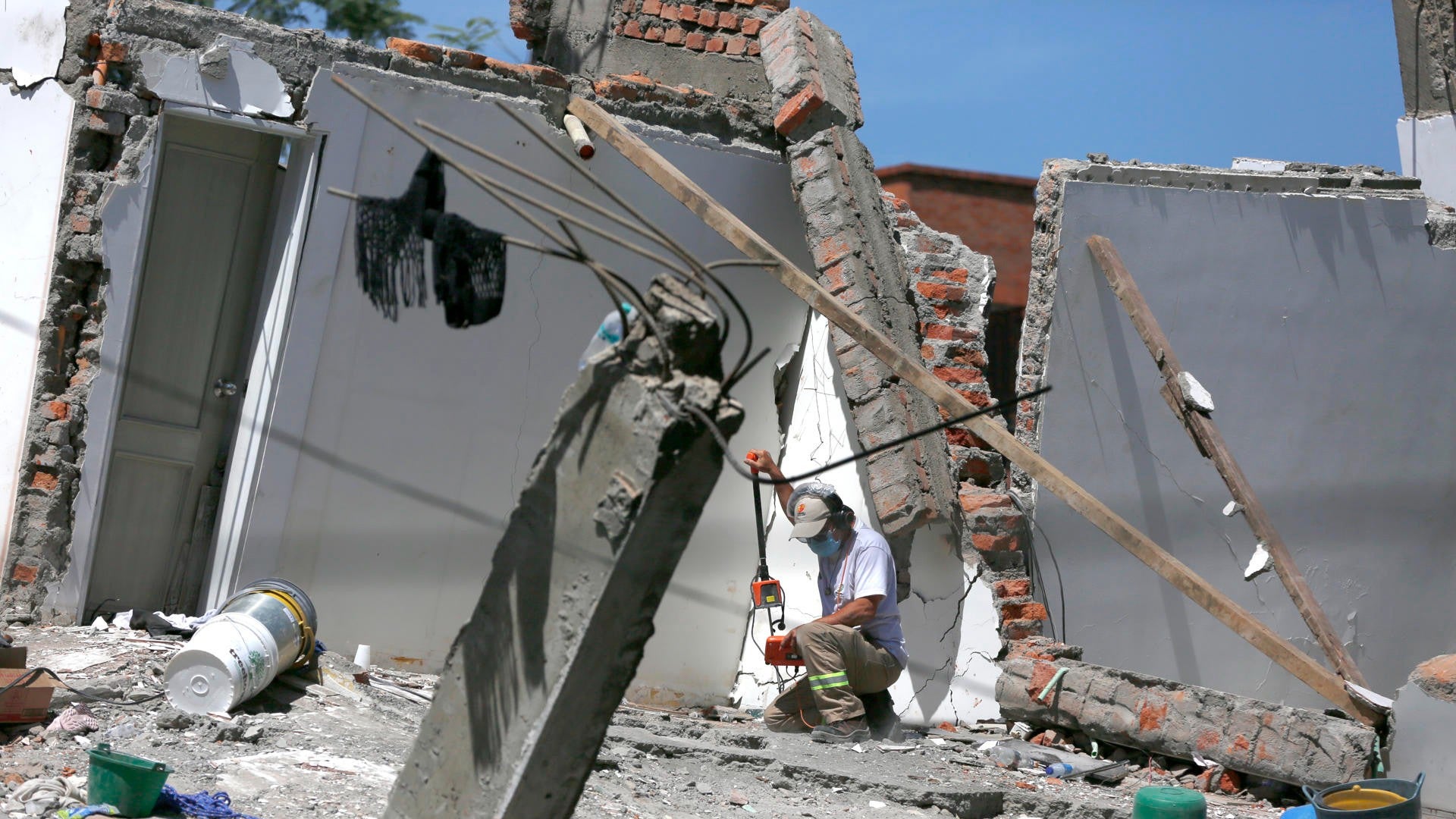 Devastador terremoto en Cali, Colombia - Foto: EFE