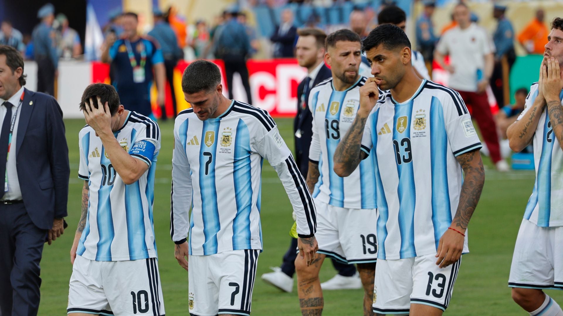 El central argentino Cuti Romero- Foto: EFE
