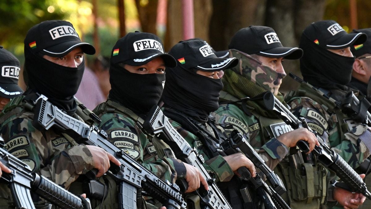Uniformados de Bolivia (AFP)