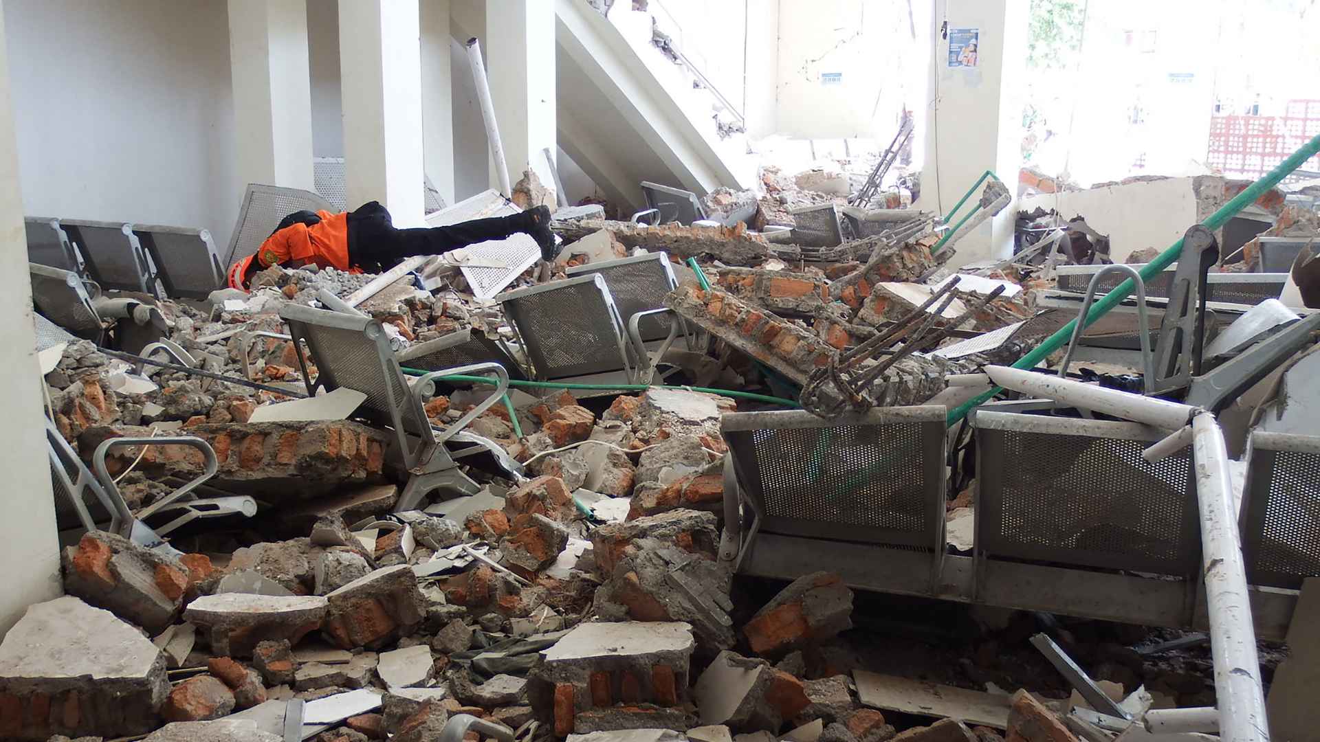 Terremoto en Indonesia - Foto AFP