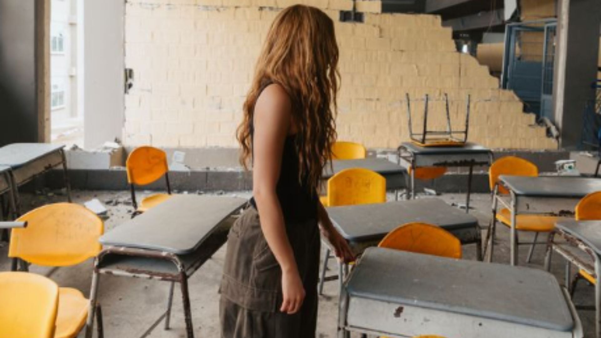 Shakira visita el Chocó y anuncia la reconstrucción de 10 escuelas tras el terremoto