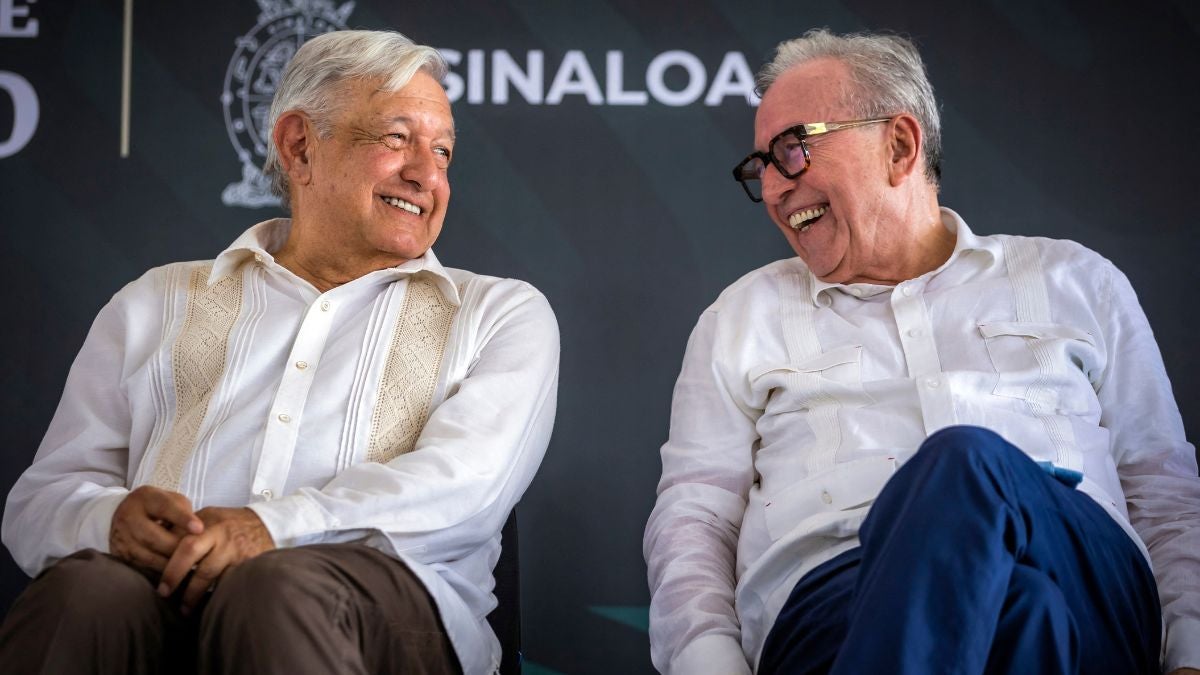 Andrés Manuel López Obrador y Rubén Rocha Moya (AFP)