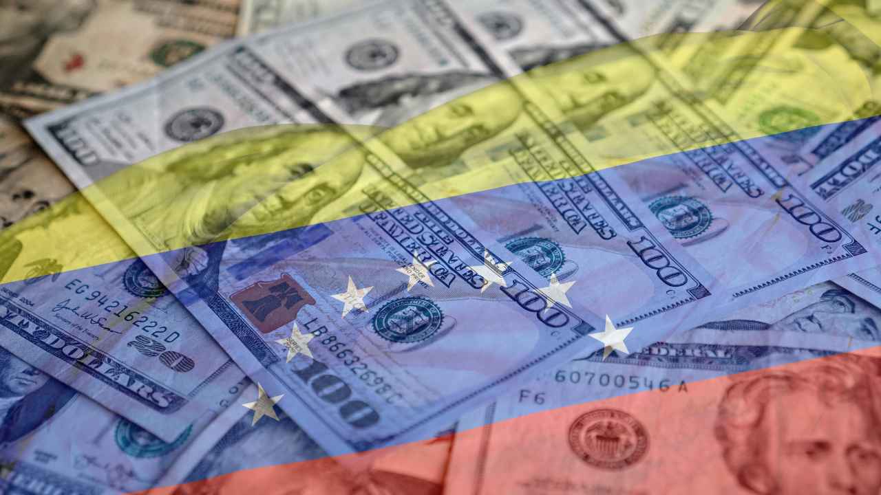 Dólar en Venezuela - Fotos Canva