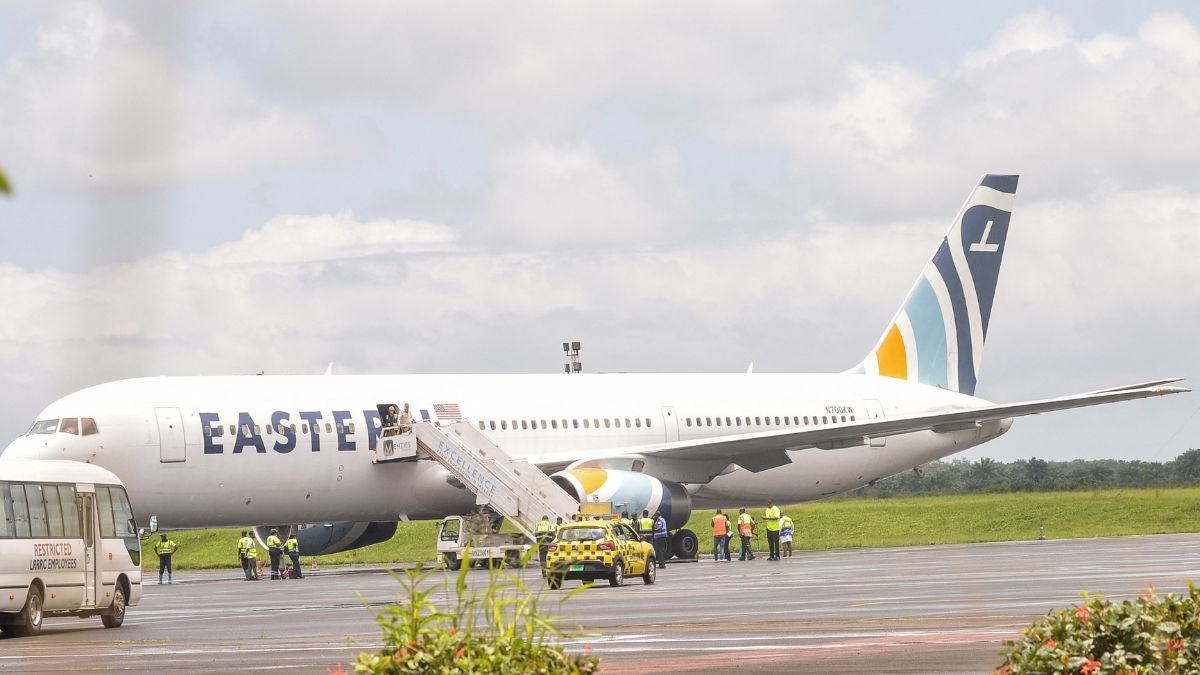 Foto de avión en Liberia (AFP)
