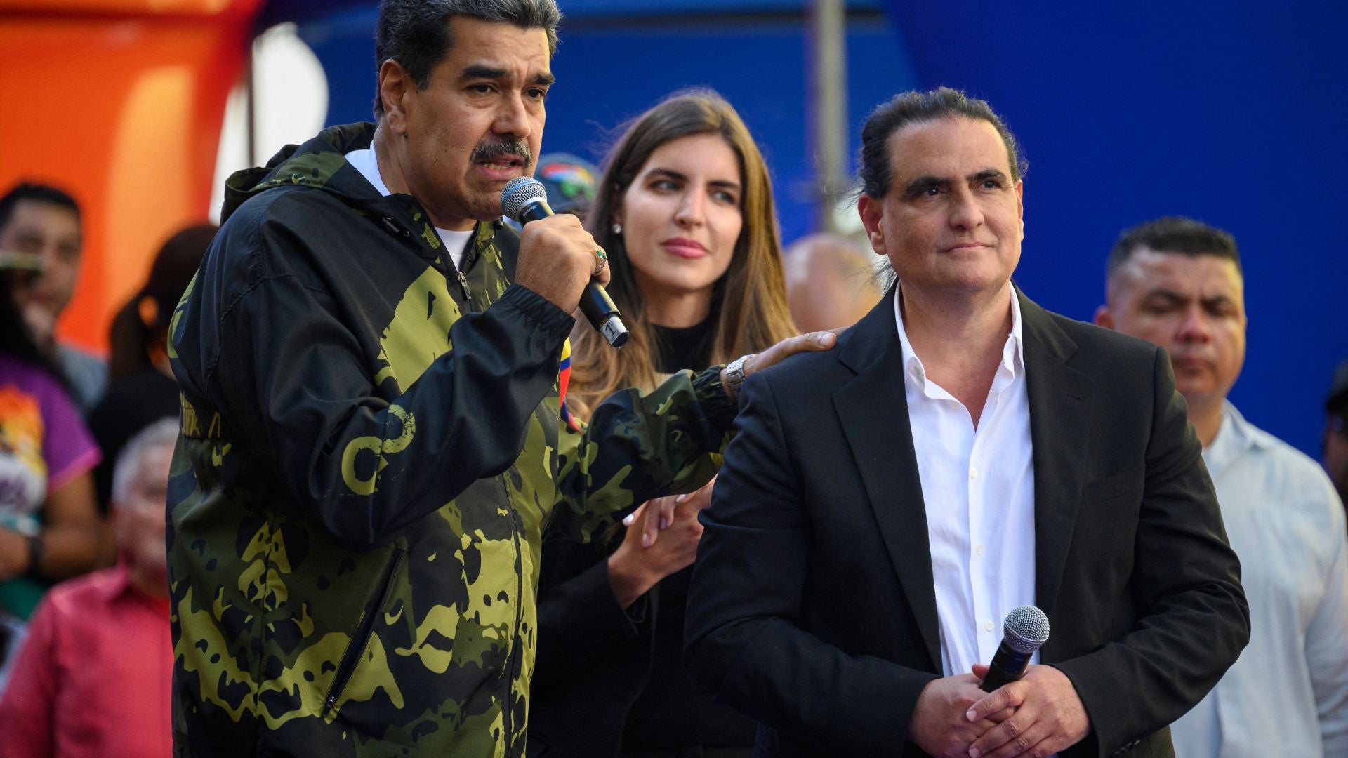 Nicolás Maduro junto a Alex Saab | Foto: AFP