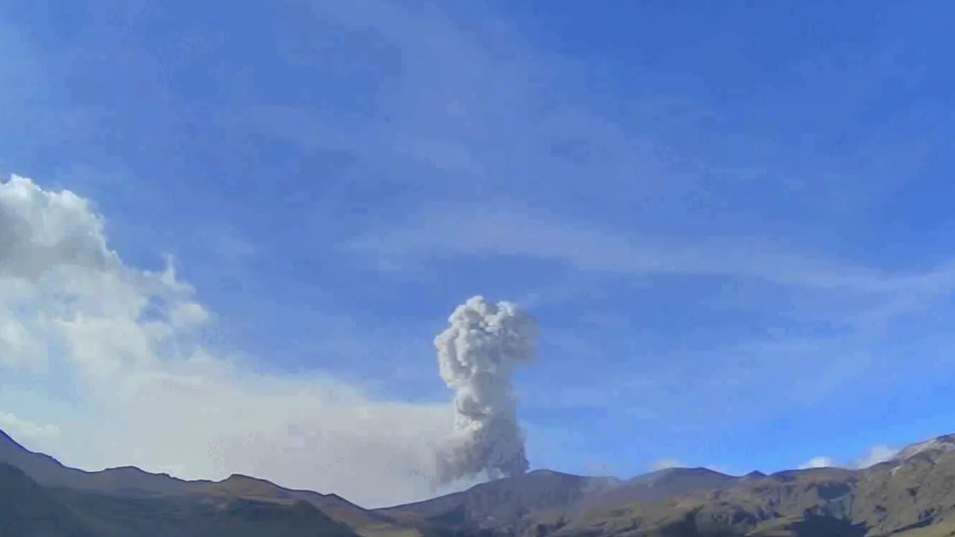 Volcán Puracé en Colombia - Foto: SGC