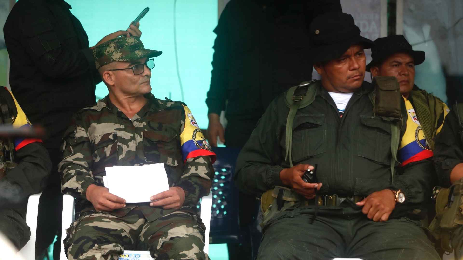 Alias 'Calarcá' y alias 'Iván Mordisco' - Foto EFE