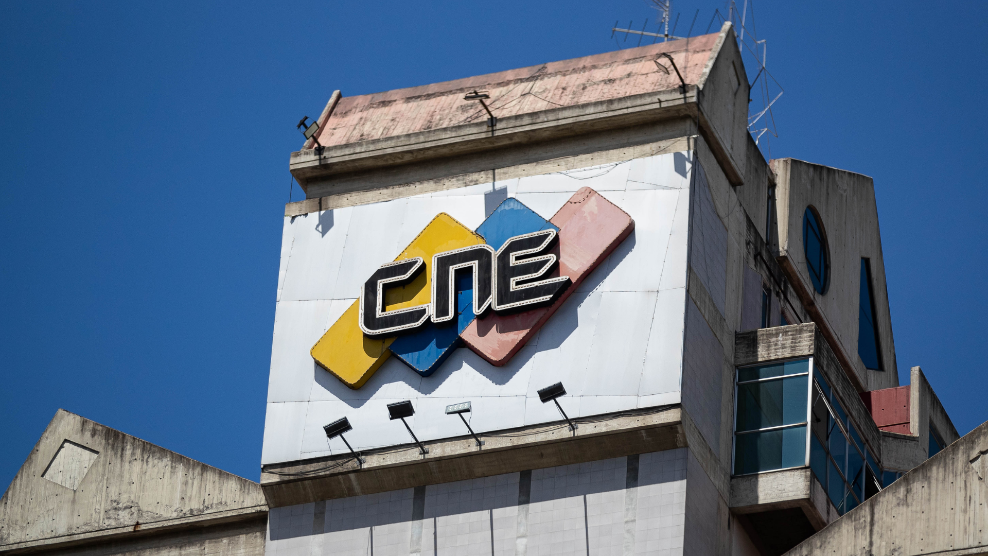 Fotografía de la sede del Consejo Nacional Electoral (CNE) en Caracas (Venezuela) - EFE