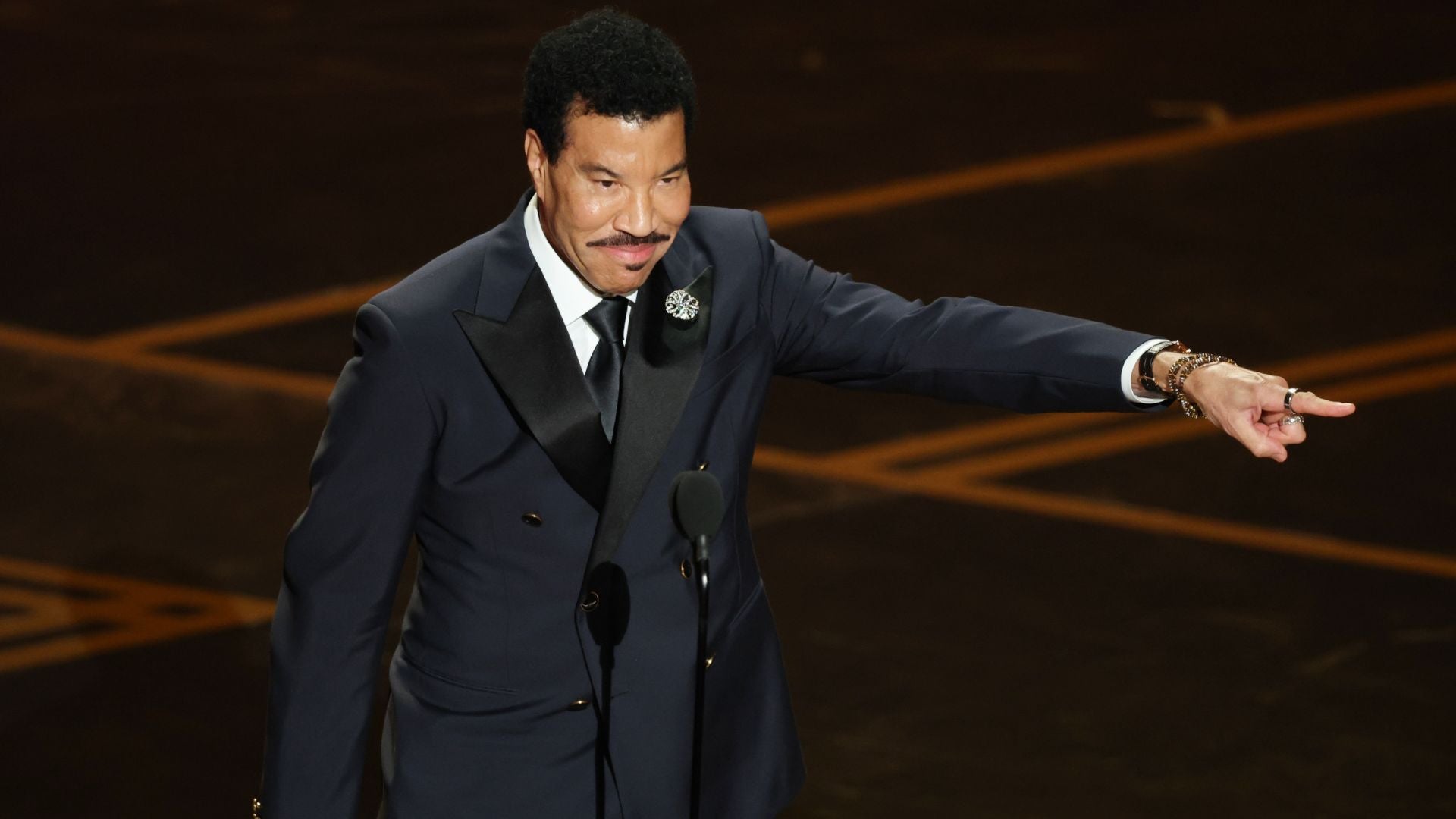Lionel Richie presenta los Oscars de la mejor canción original- Foto: EFE