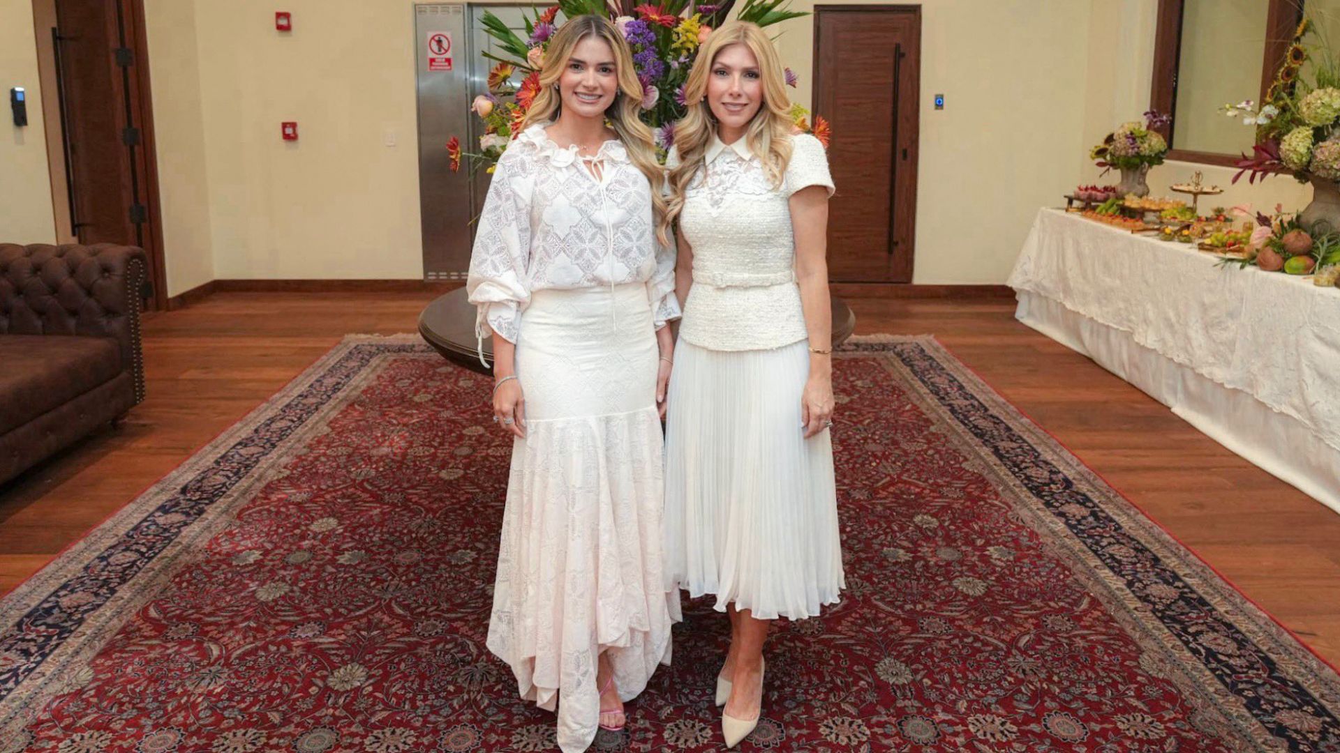 Jeanette Dousdebes Rubio, esposa de Marco Rubio y Ana Lucía Pineda - EFE