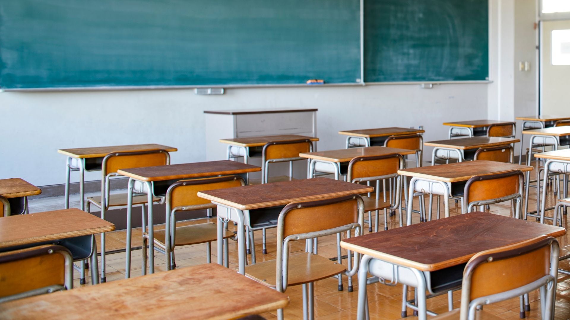Imagen de referencia (Colegios) - Canva