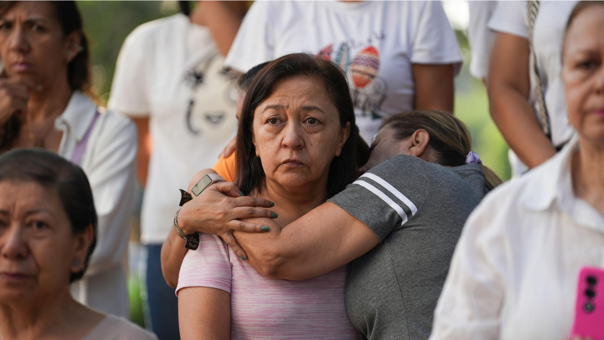 Imágenes del homenaje a los fallecidos por el terremoto en Colombia- EFE