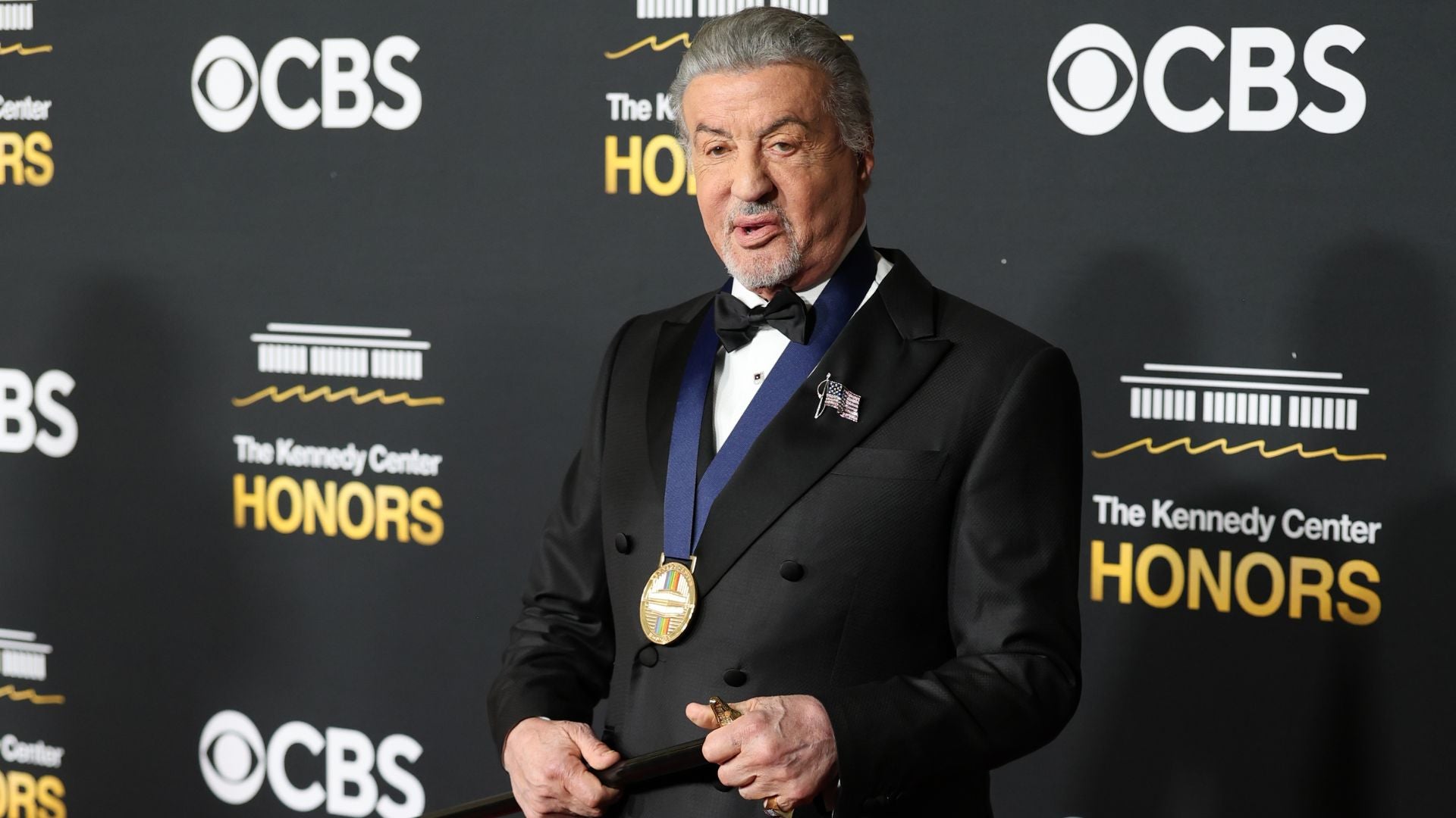 El actor Sylvester Stallone posa en la alfombra roja de los Kennedy Honors-Foto: EFE