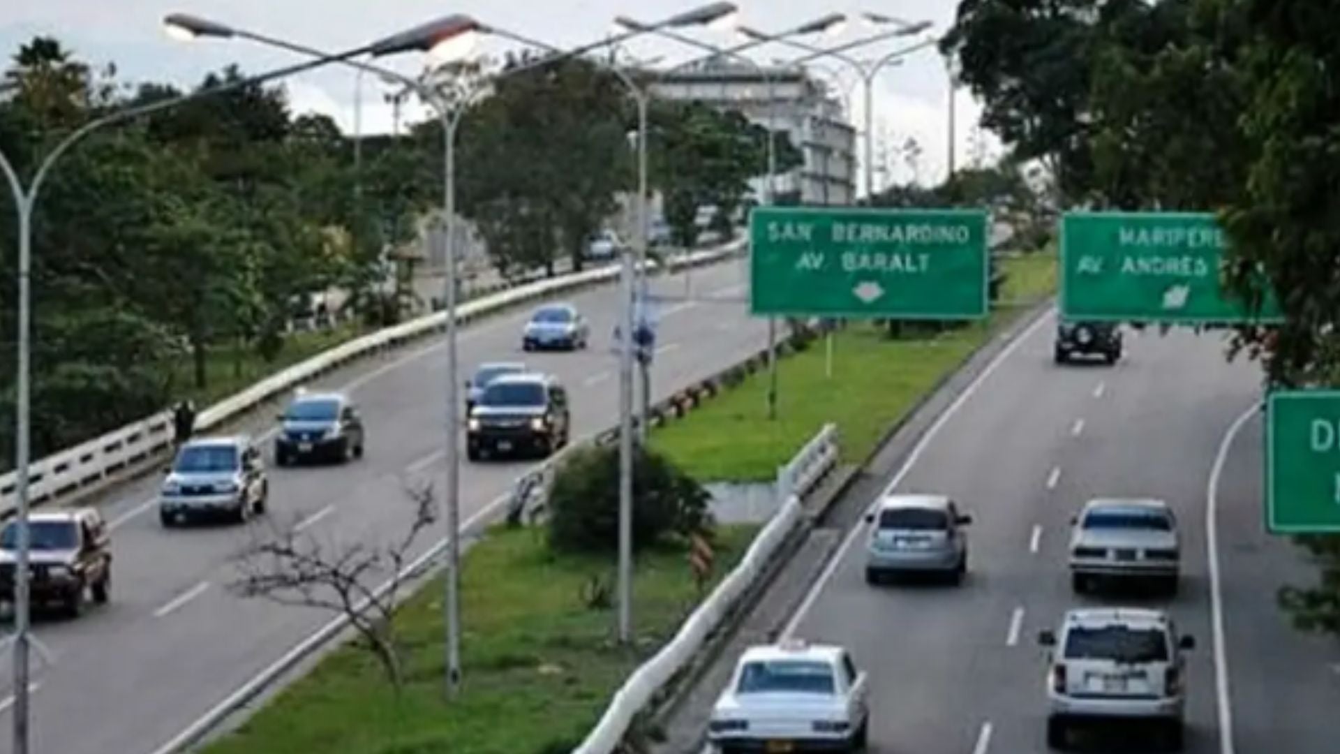 Avenida Boyacá, conocida como la 'Cota Mil' (Caracas, Venezuela) - Foto: X