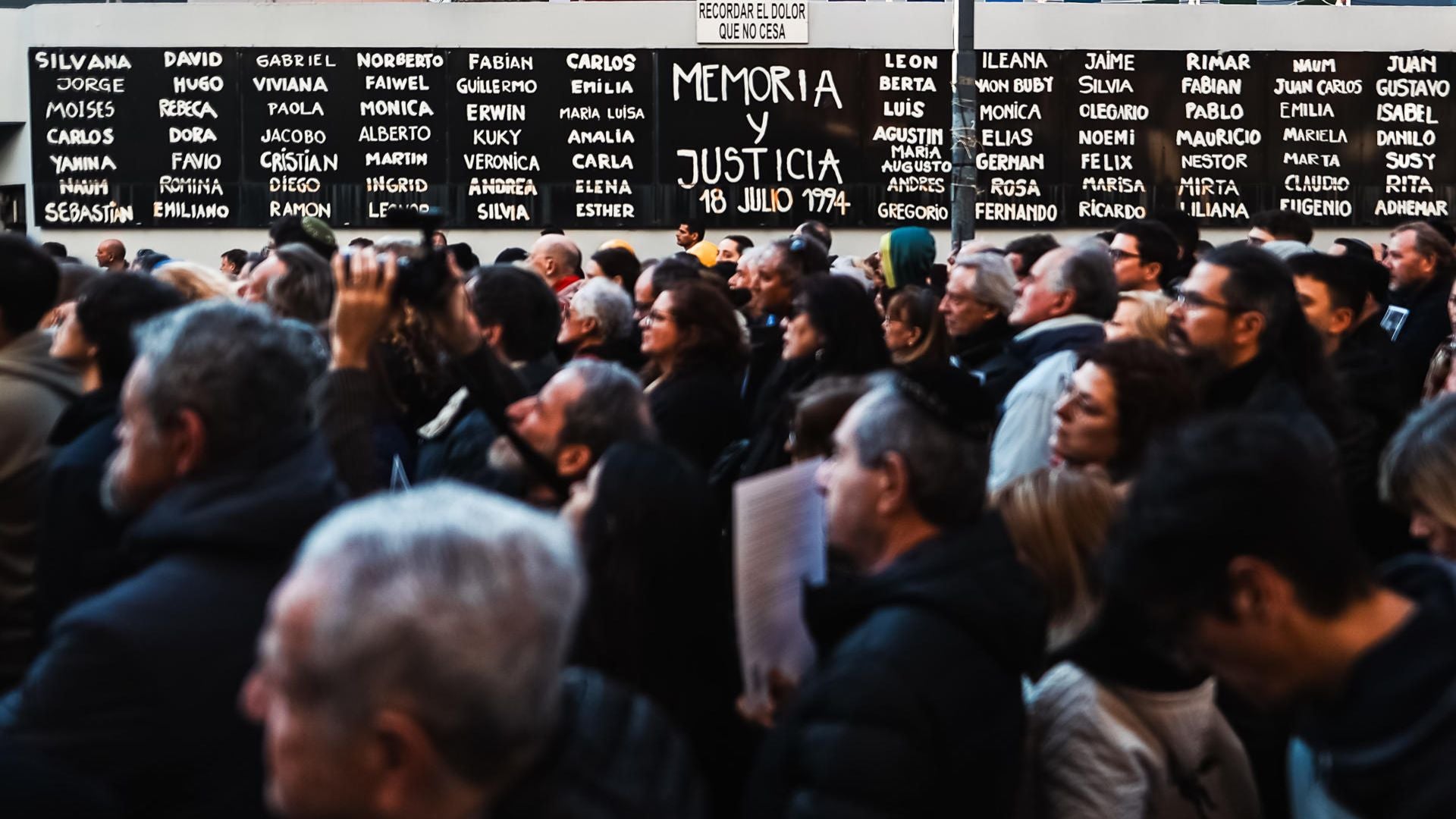 Exigen justicia por atentado a la Amia en Buenos Aires, Argentina - Foto: EFE