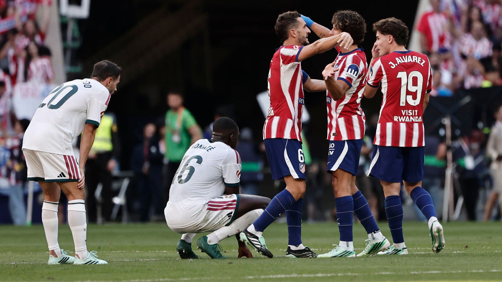 Real Madrid ante Atlético de Madrid en LaLiga - Foto: EFE